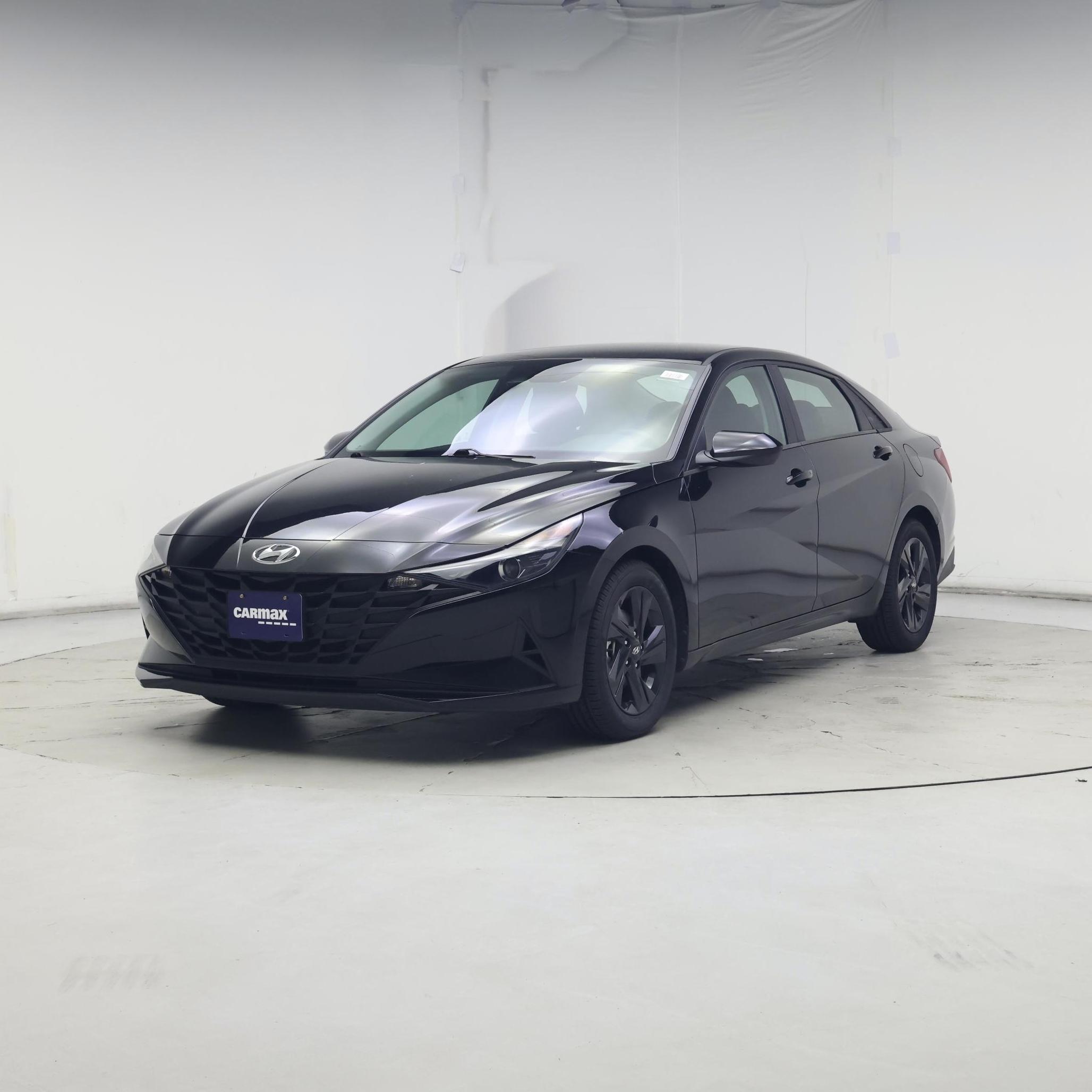 Thumbnail: 2022 Hyundai Elantra - 4