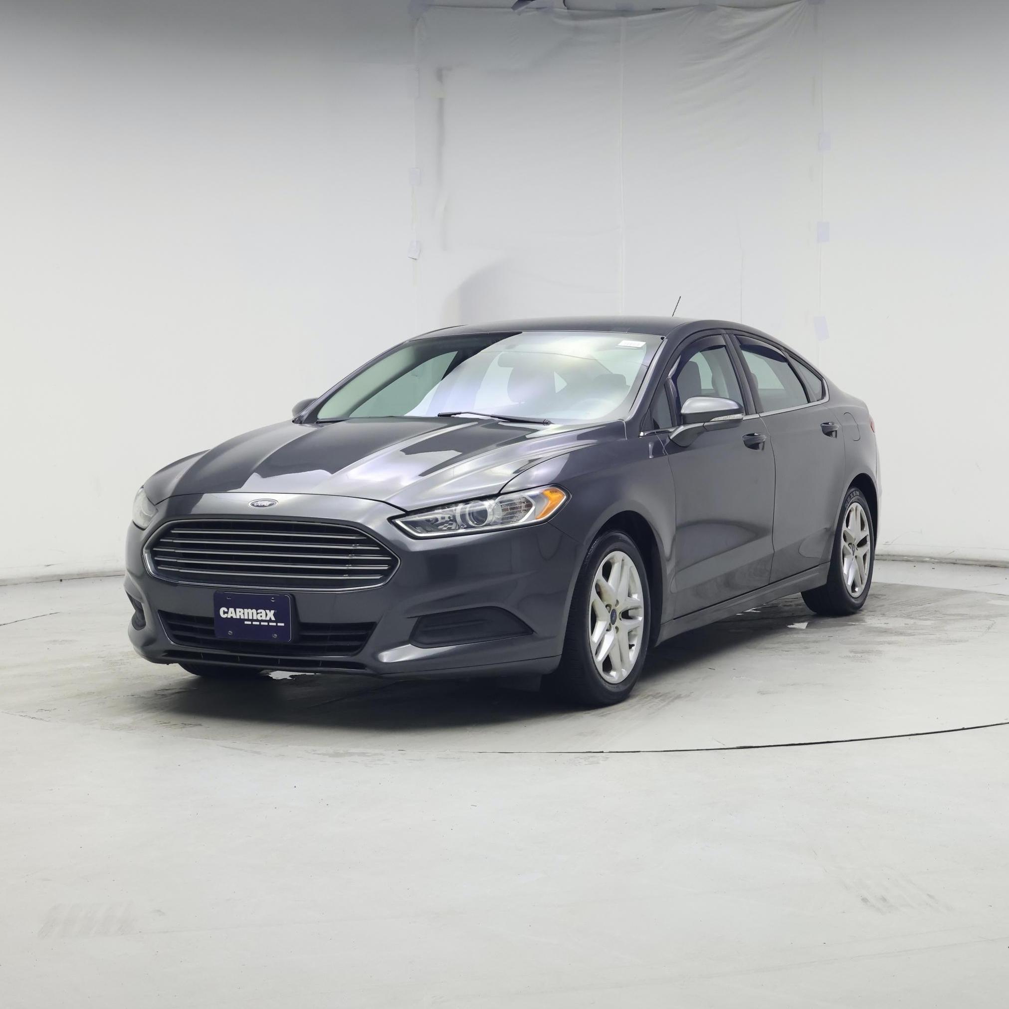 Thumbnail: 2015 Ford Fusion - 4