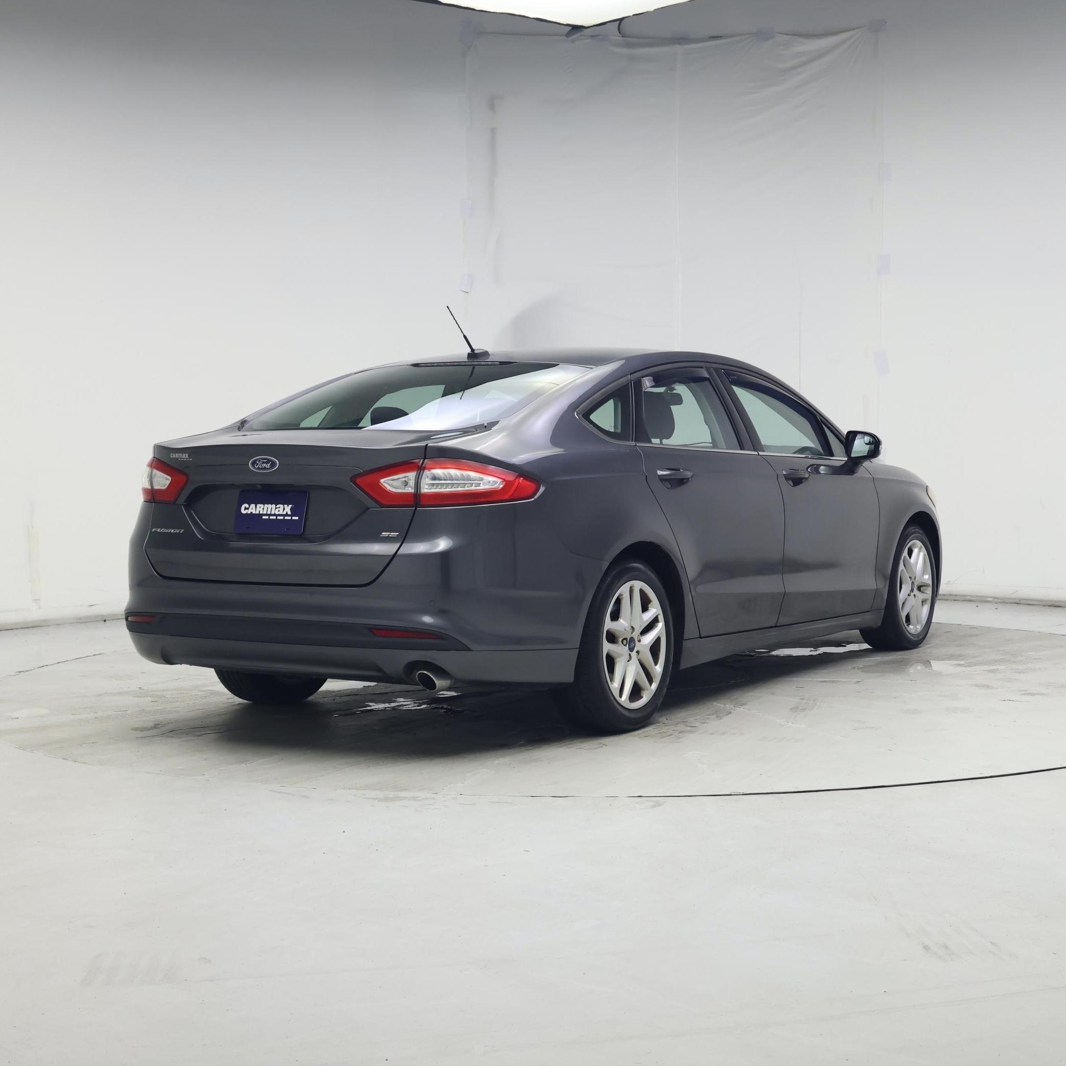 Thumbnail: 2015 Ford Fusion - 8