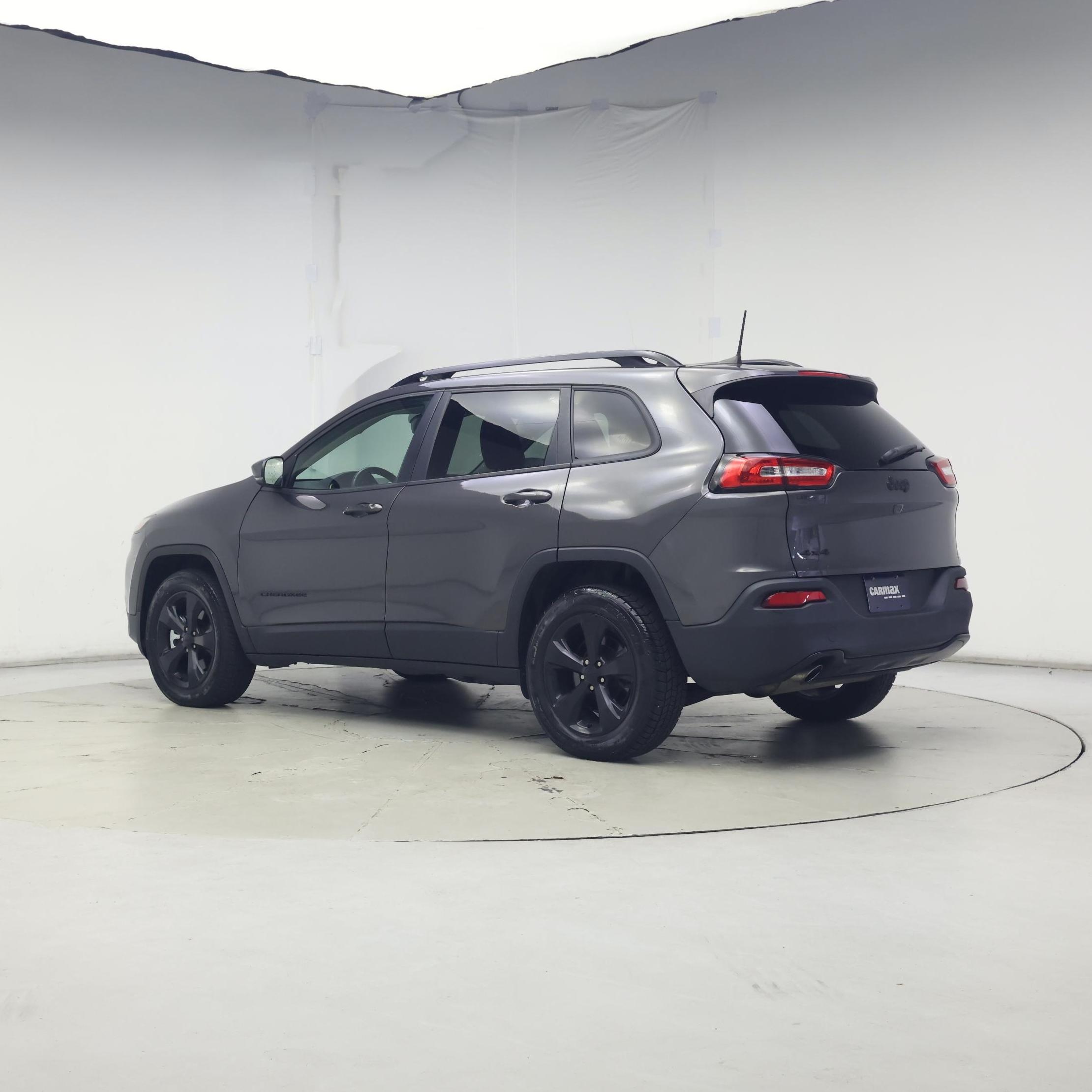 Thumbnail: 2017 Jeep Cherokee - 2