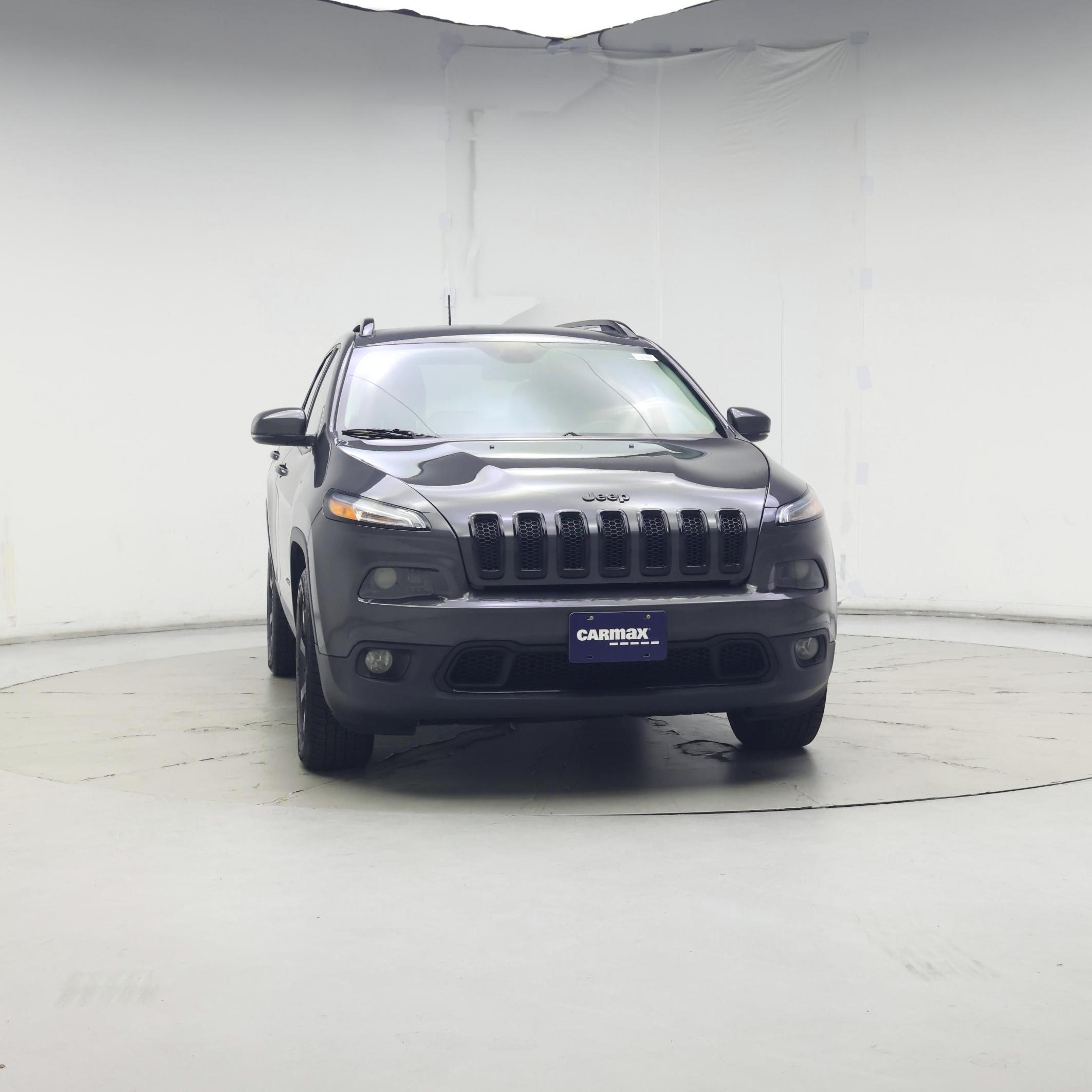 Thumbnail: 2017 Jeep Cherokee - 5