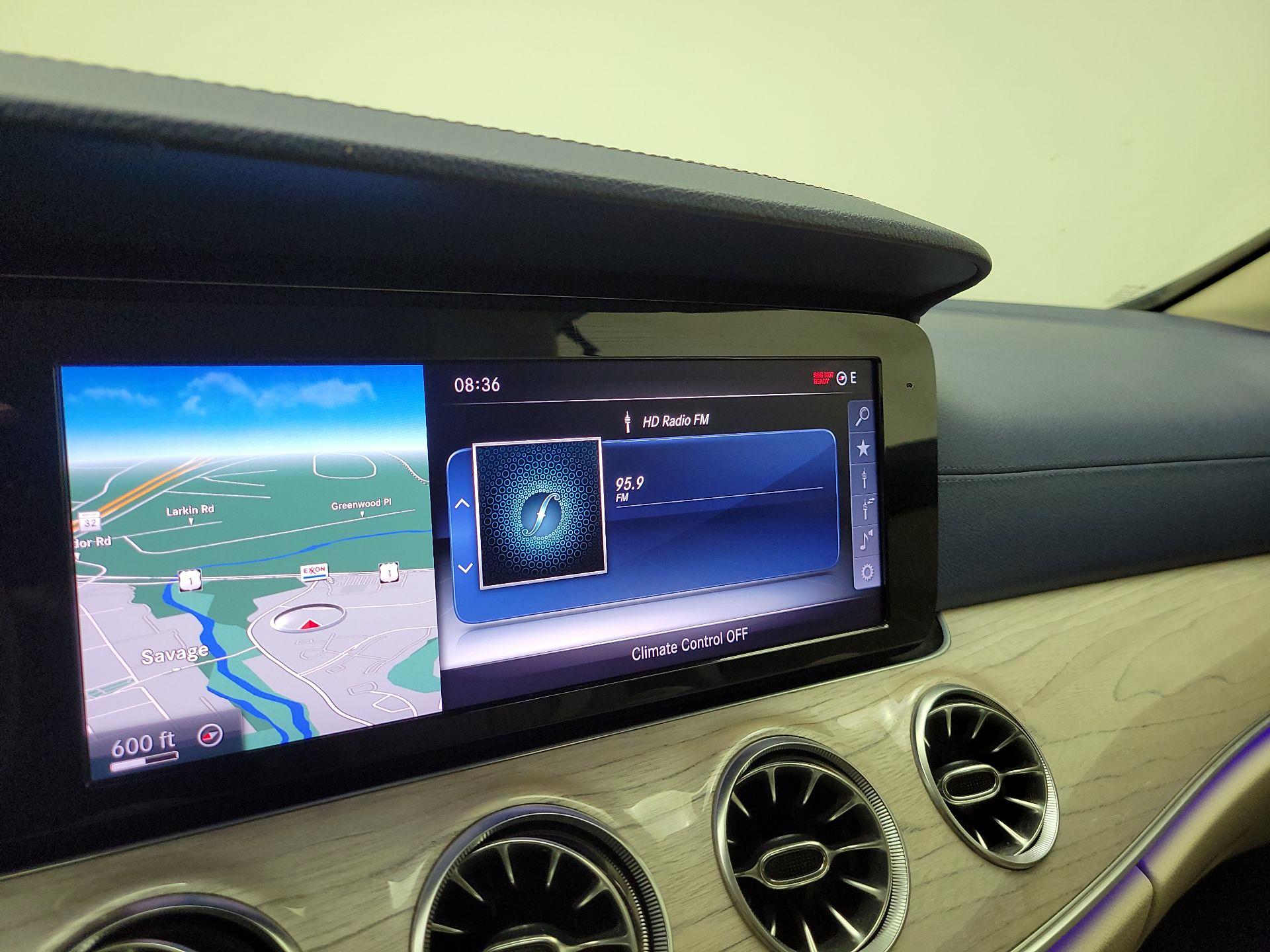 Thumbnail: 2018 Mercedes-Benz E-Class - 16