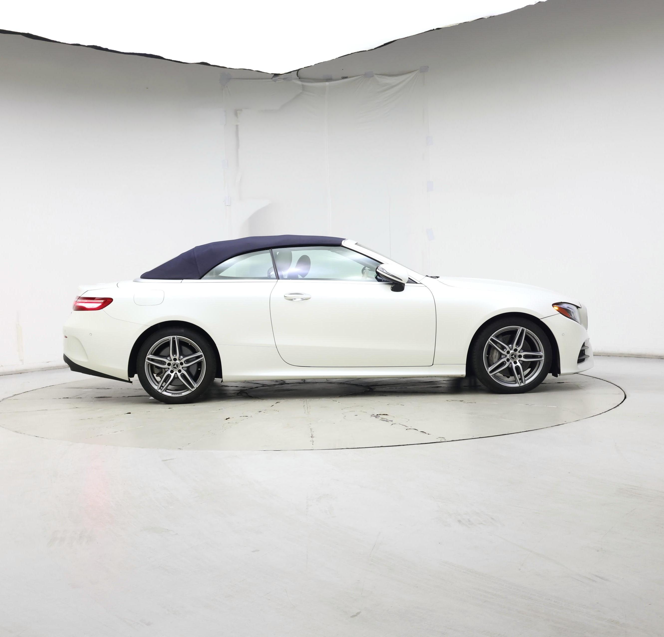 Thumbnail: 2018 Mercedes-Benz E-Class - 7