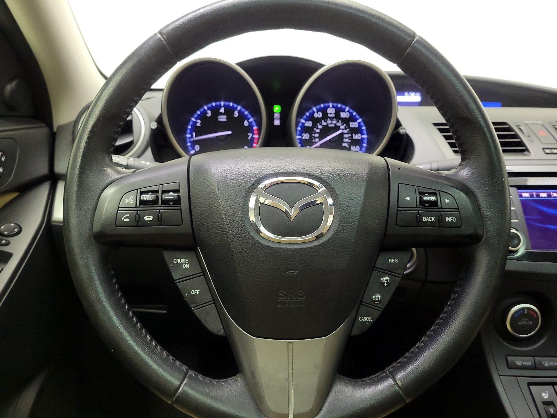 Thumbnail: 2013 Mazda Mazda3 - 10