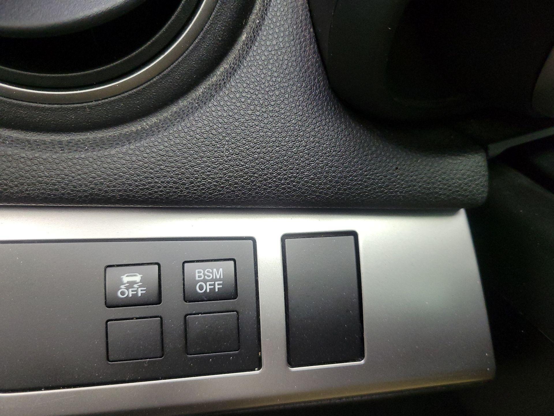Thumbnail: 2013 Mazda Mazda3 - 13