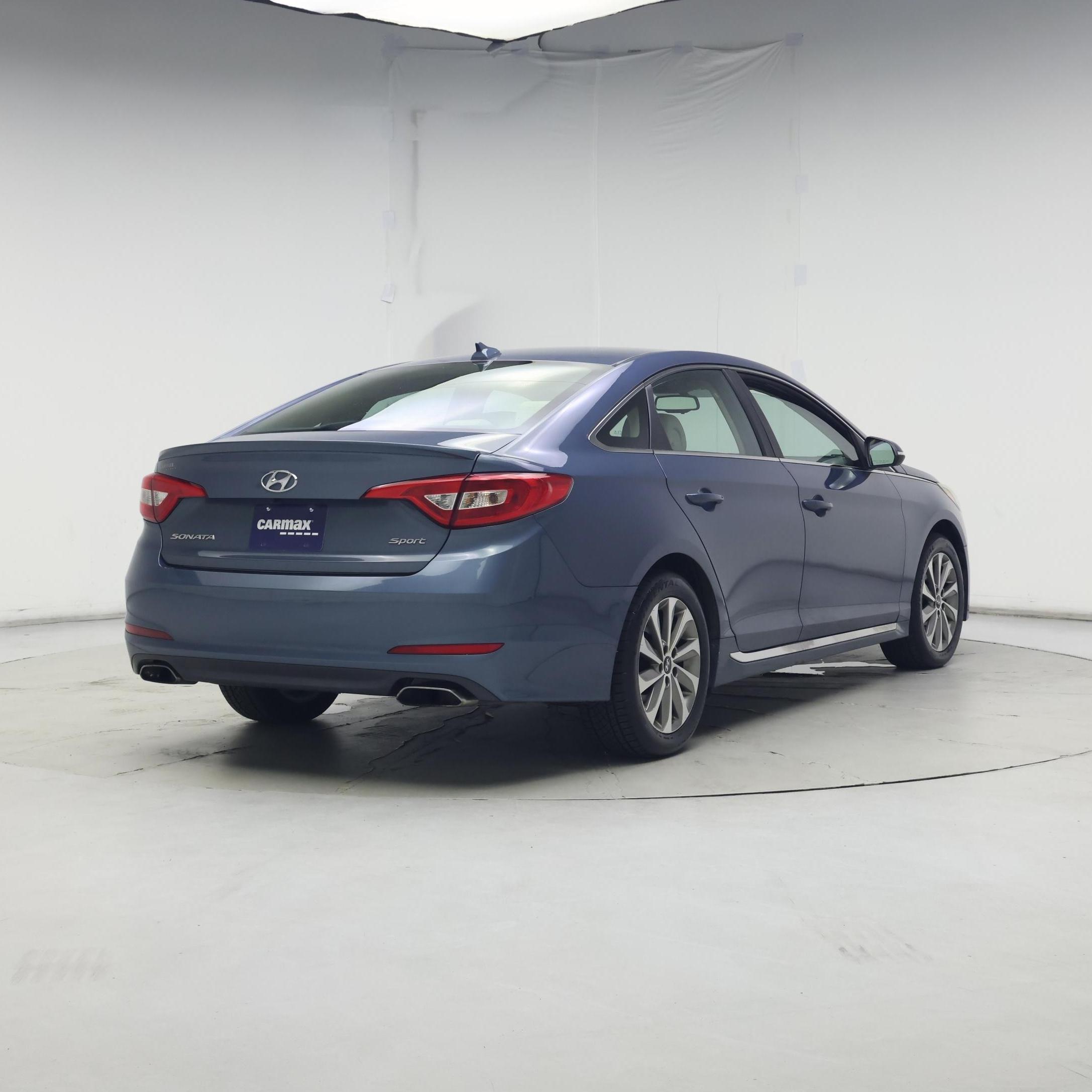 Thumbnail: 2016 Hyundai Sonata - 8