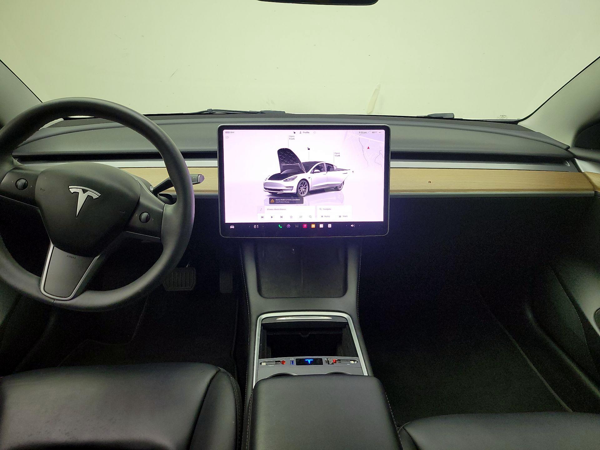 Thumbnail: 2023 Tesla Model 3 - 9