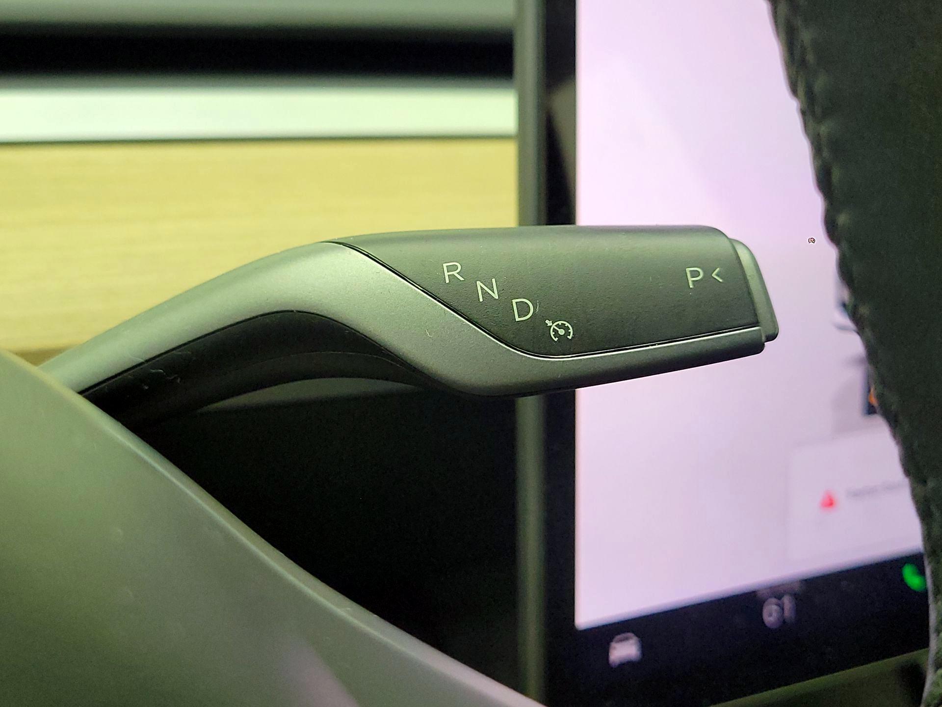 Thumbnail: 2023 Tesla Model 3 - 17