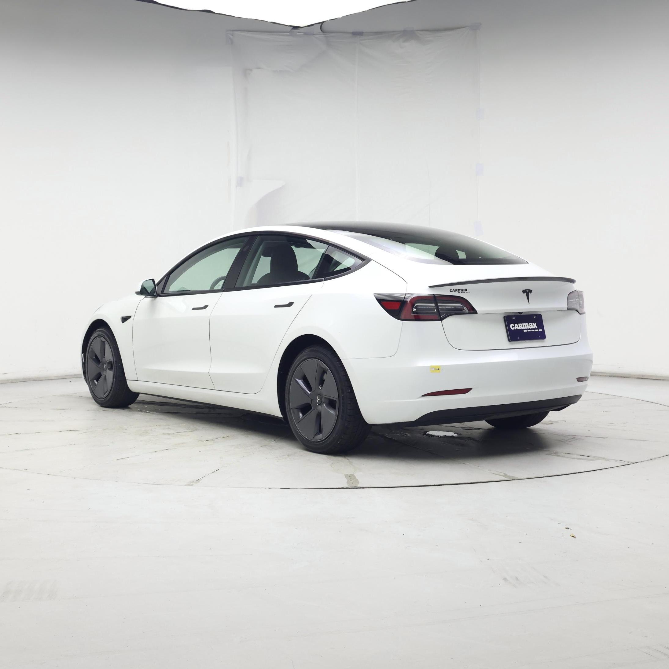 Thumbnail: 2023 Tesla Model 3 - 2