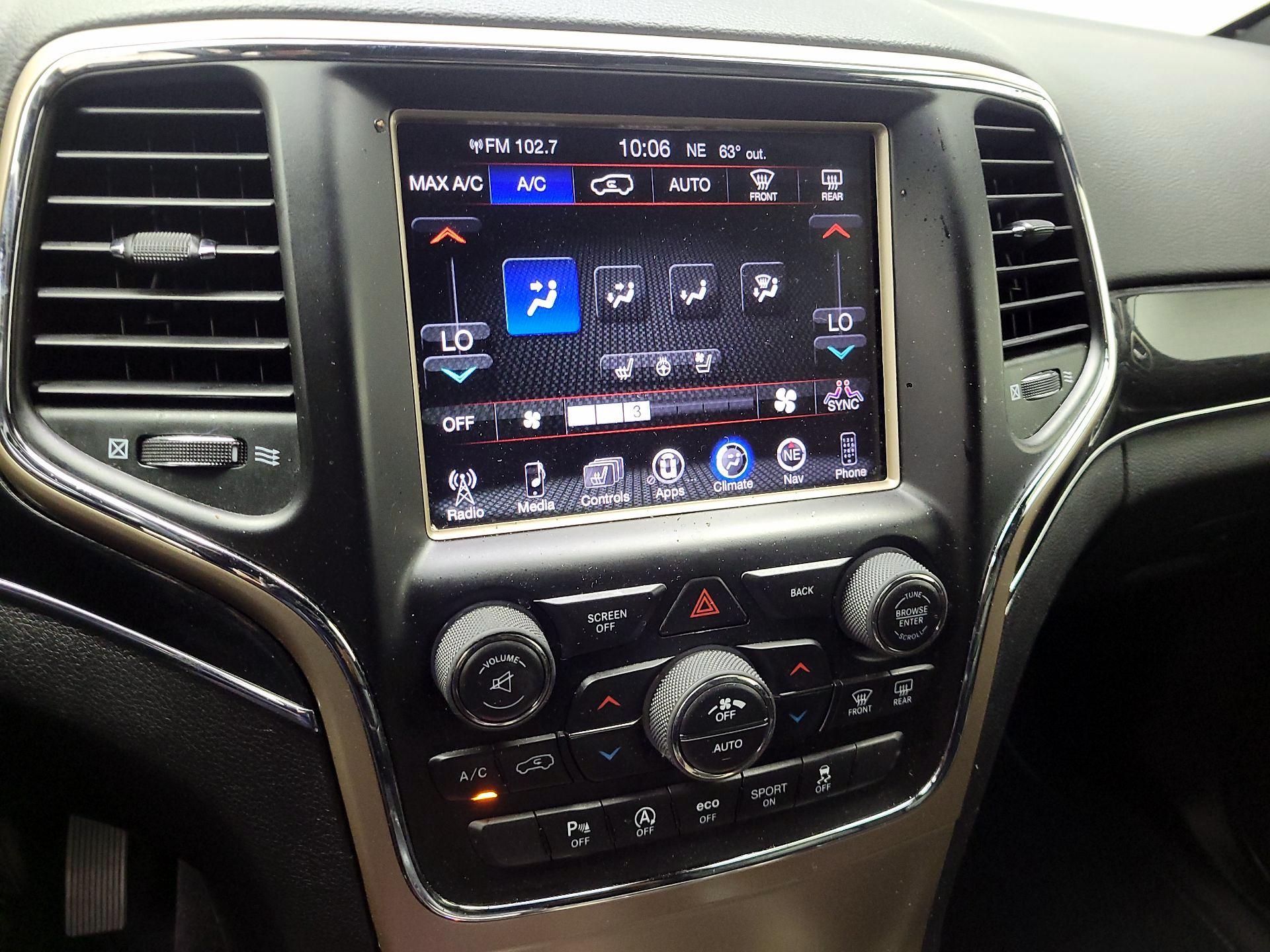 Thumbnail: 2017 Jeep Grand Cherokee - 17