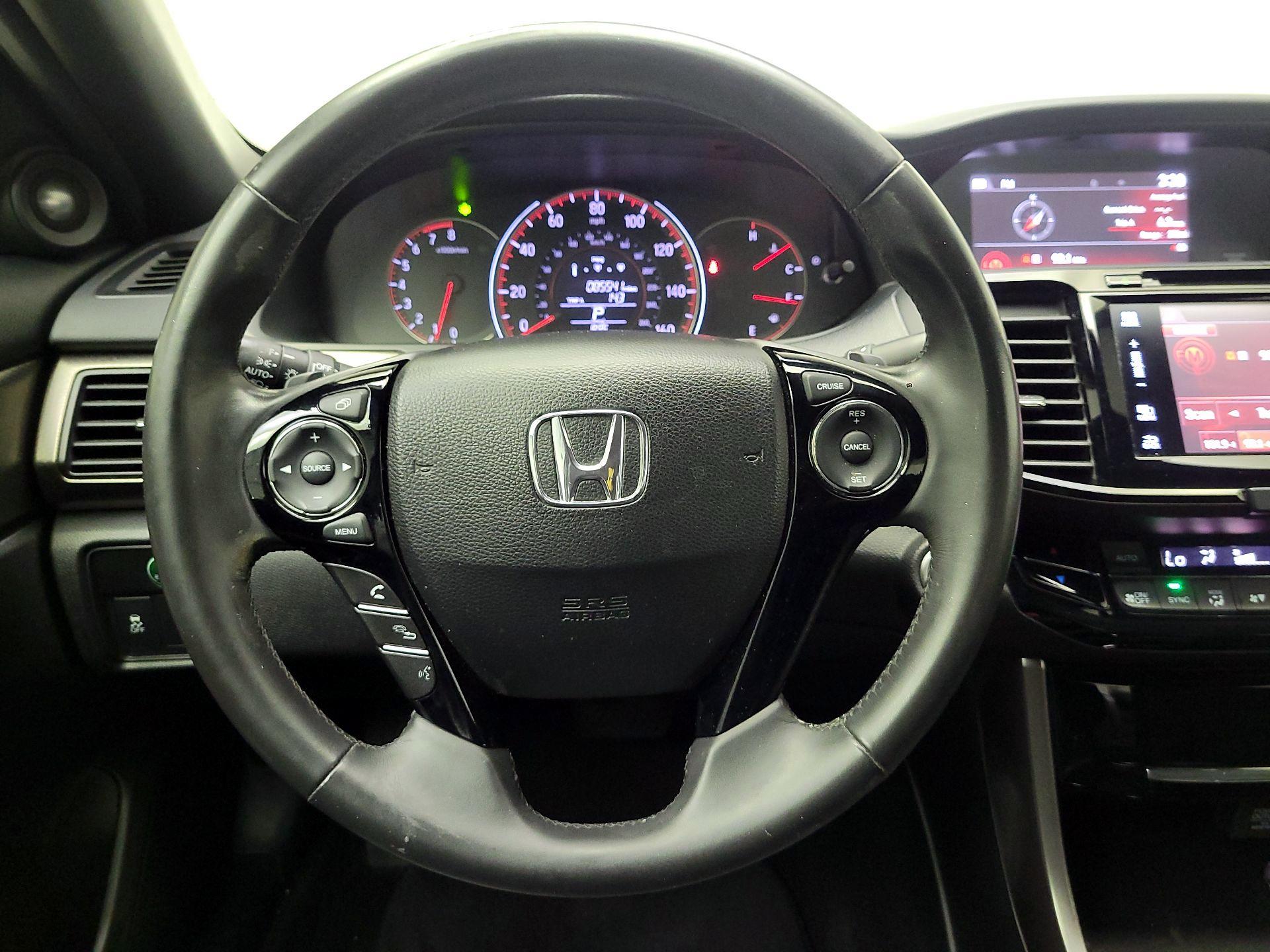 Thumbnail: 2017 Honda Accord - 10