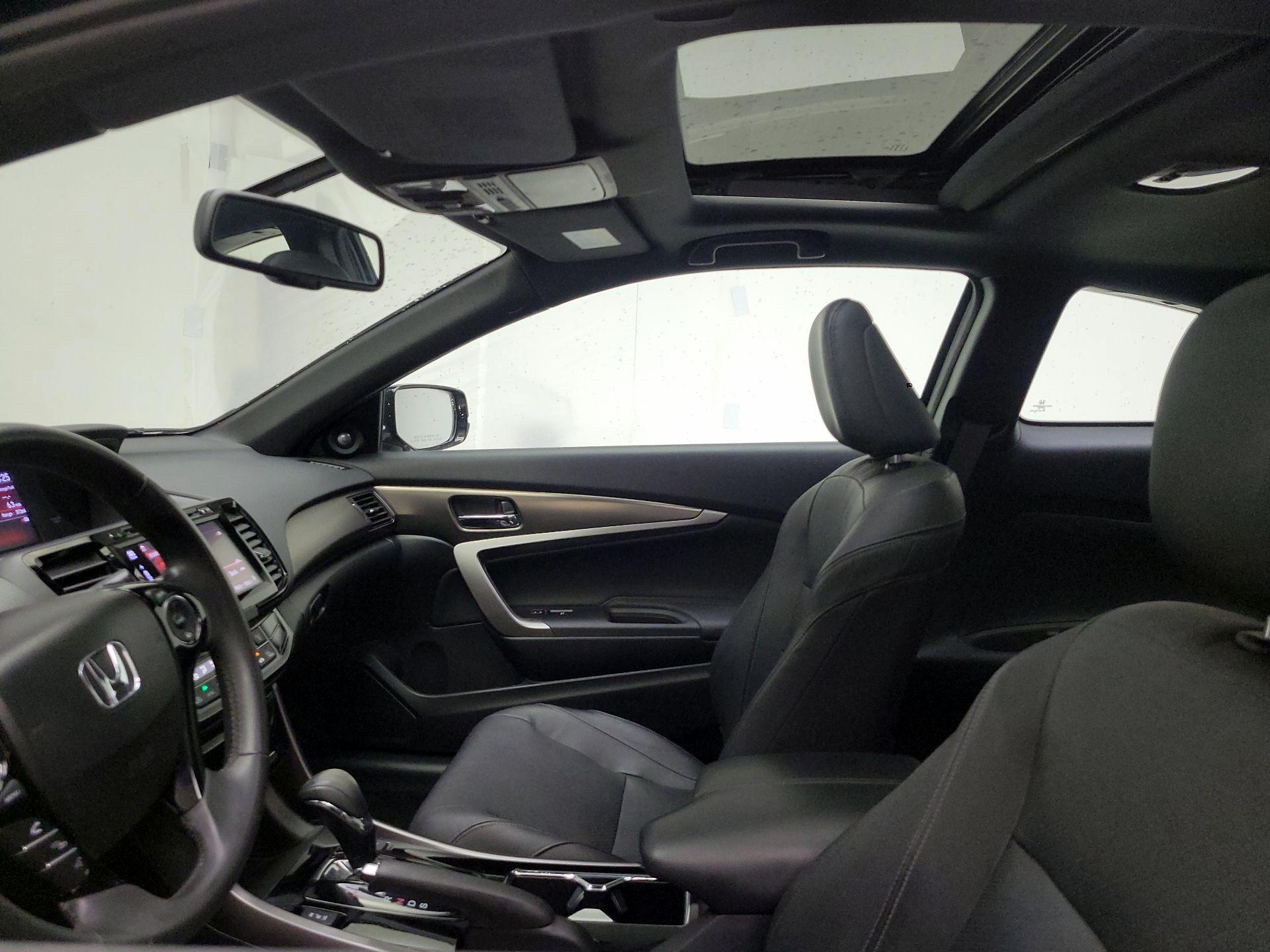 Thumbnail: 2017 Honda Accord - 19