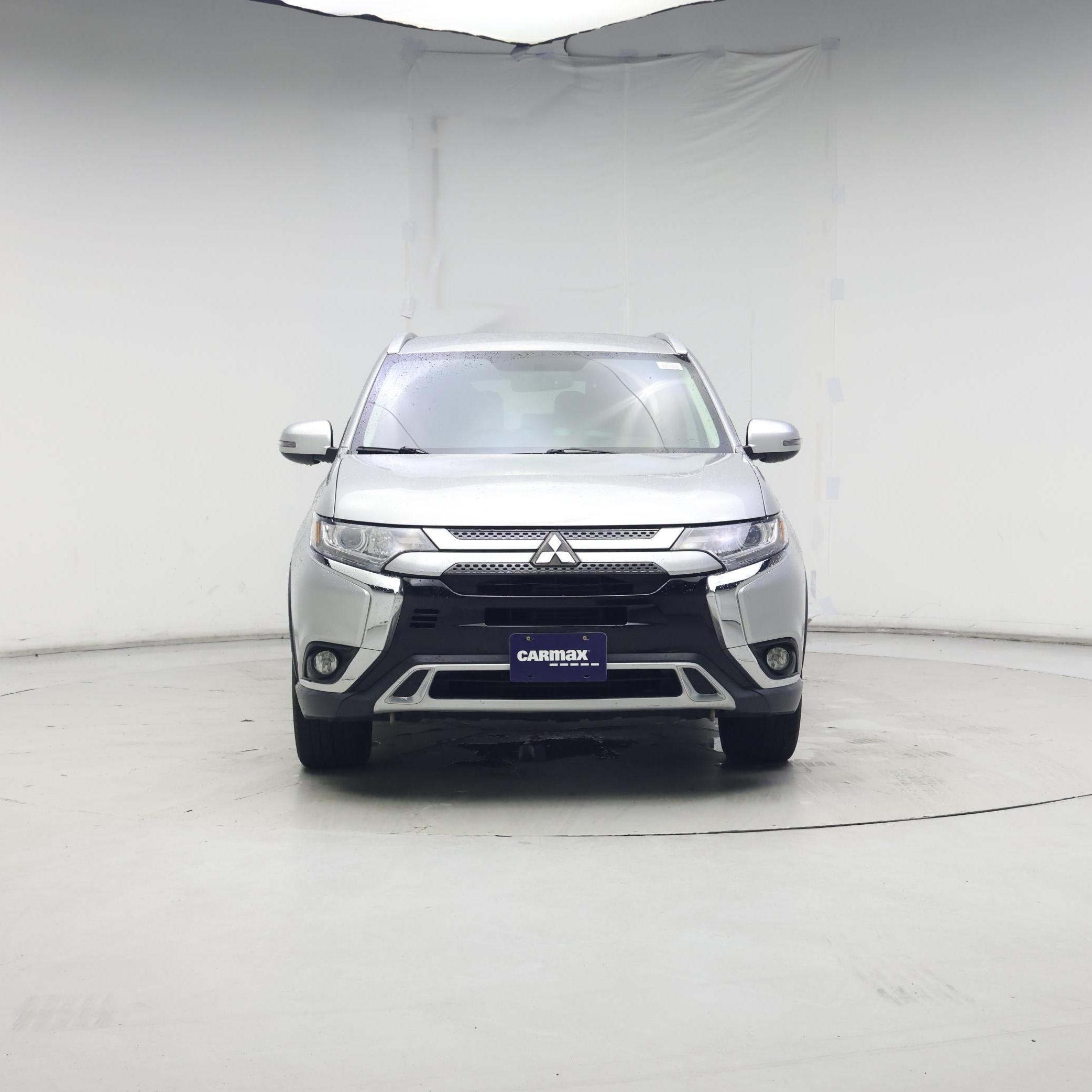 Thumbnail: 2019 Mitsubishi Outlander - 5