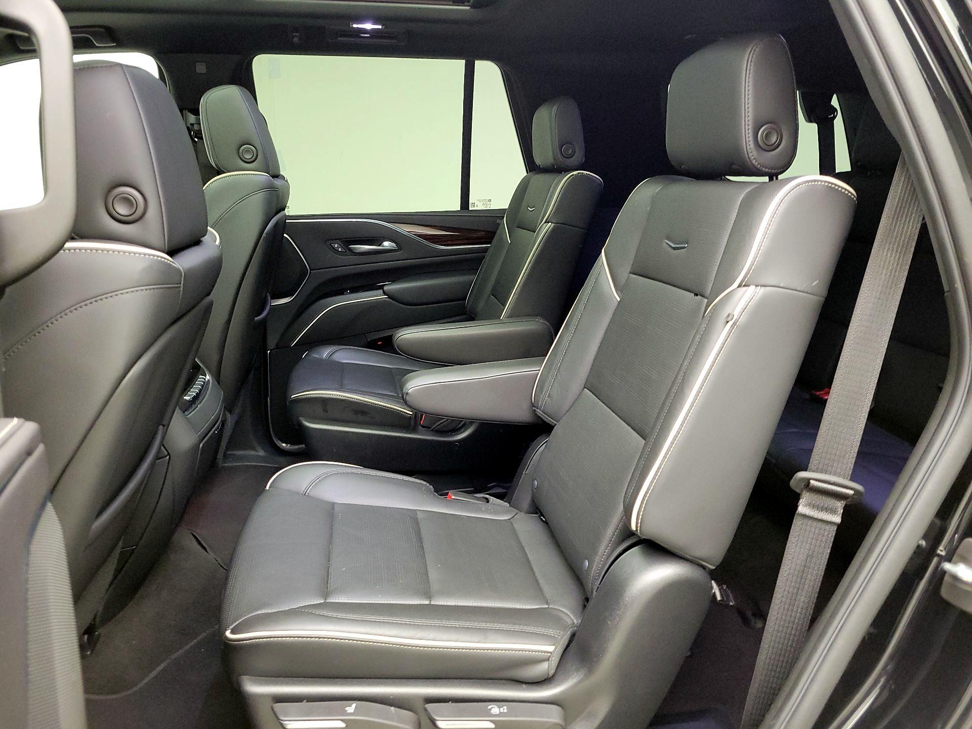 Thumbnail: 2022 Cadillac Escalade - 20