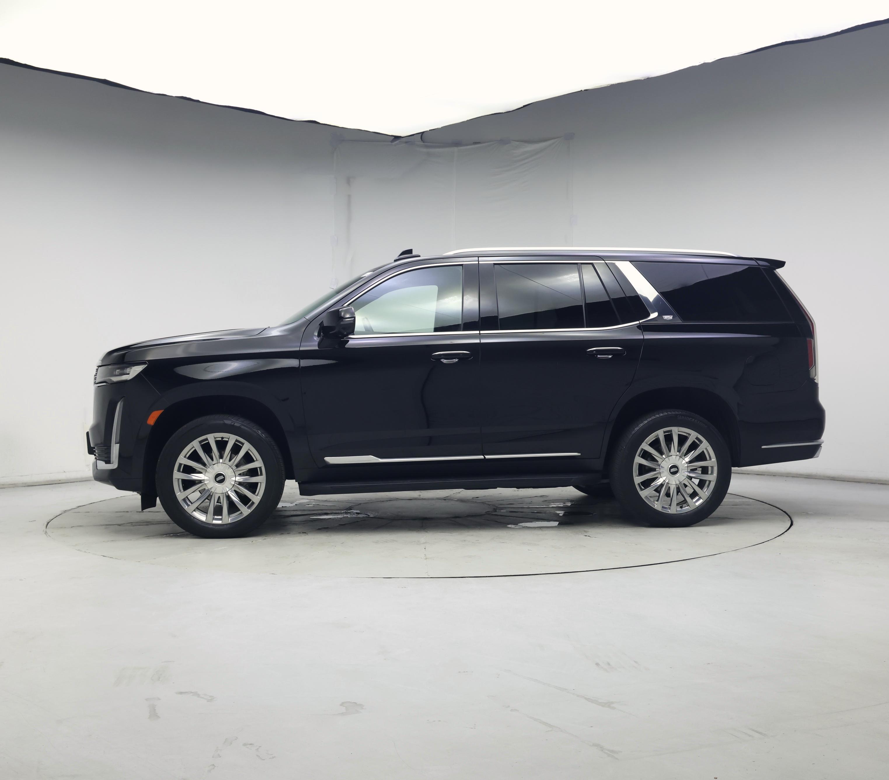 Thumbnail: 2022 Cadillac Escalade - 3
