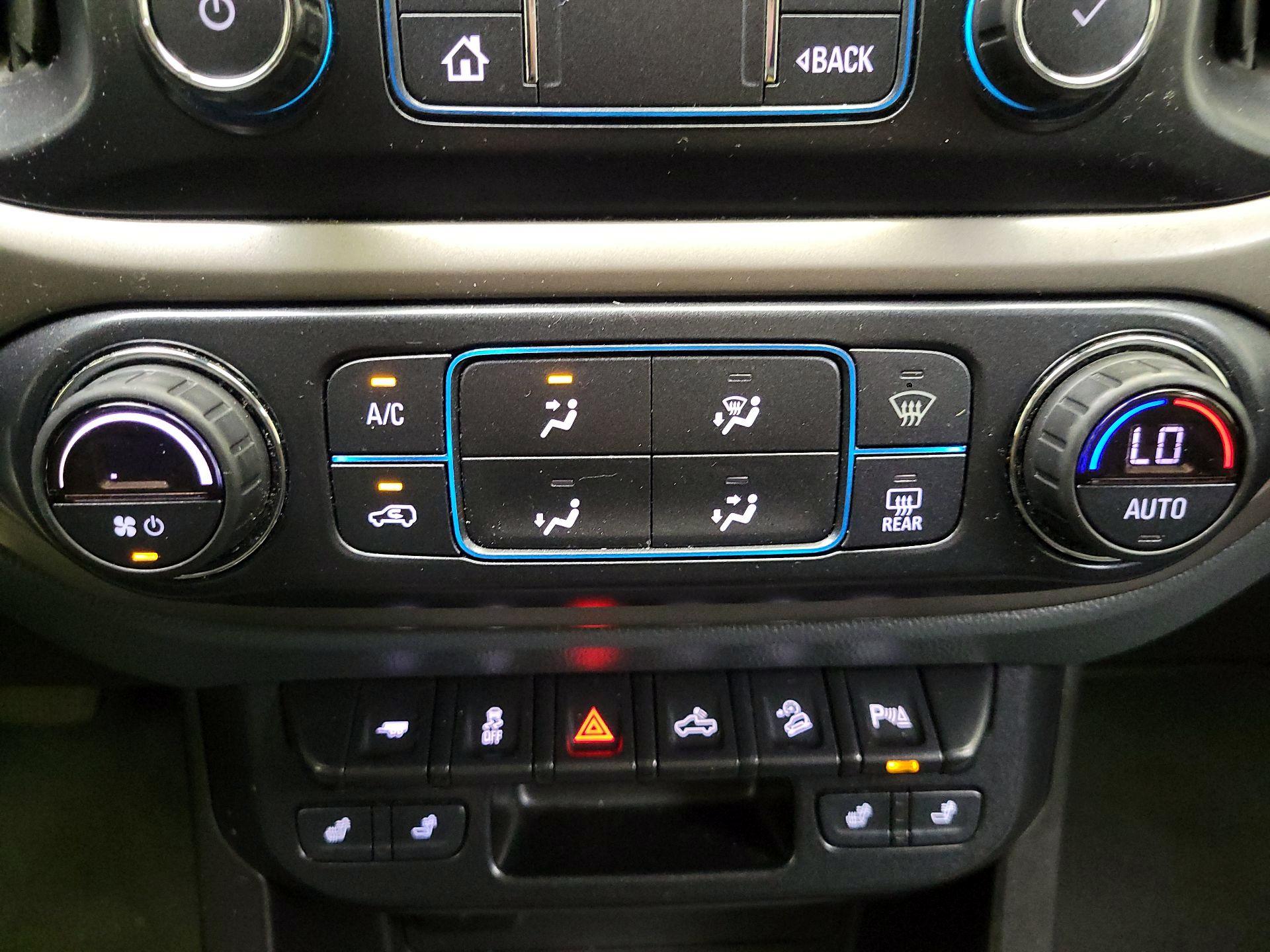 Thumbnail: 2019 Chevrolet Colorado - 17