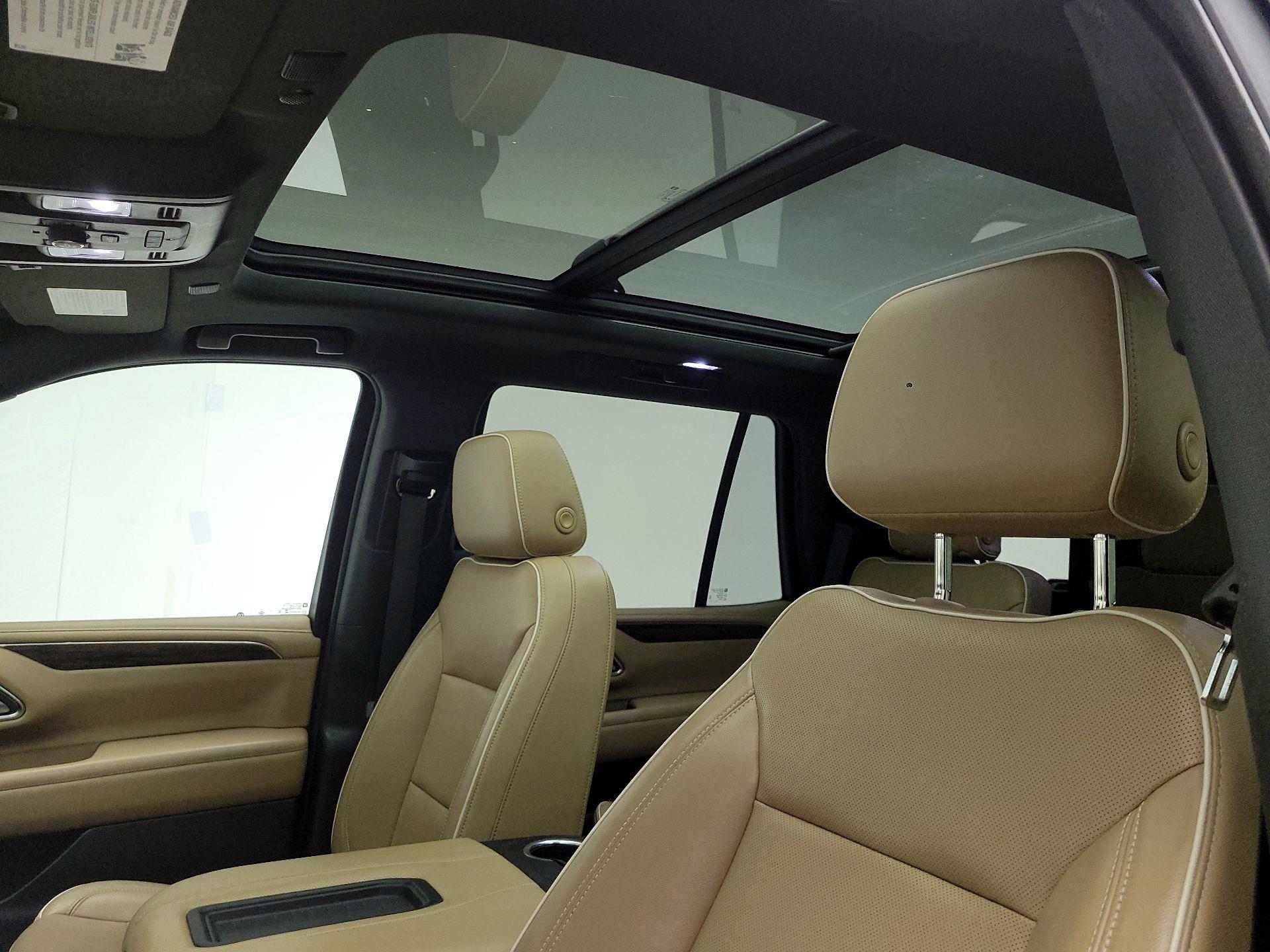 Thumbnail: 2021 Chevrolet Tahoe - 20