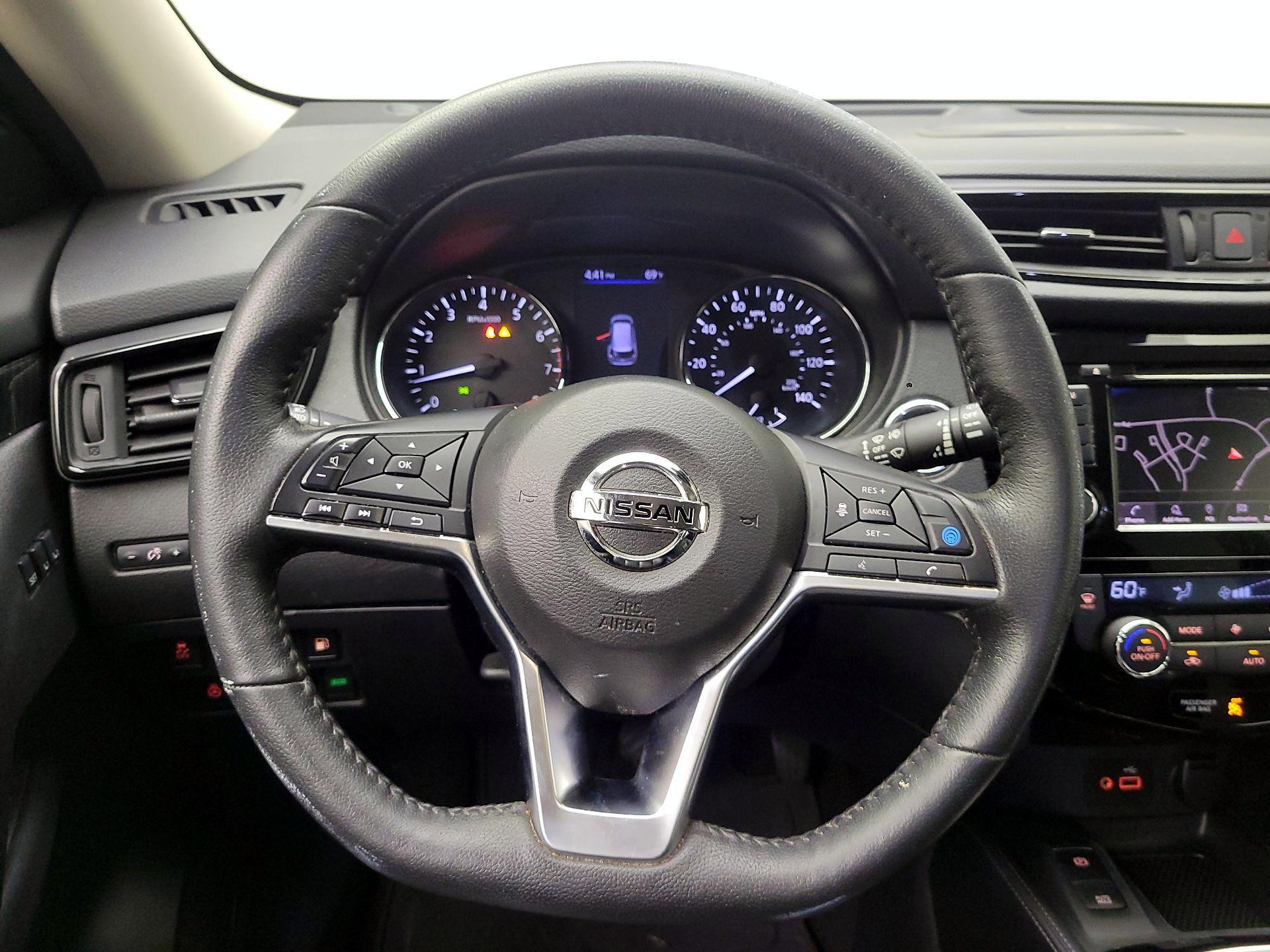 Thumbnail: 2019 Nissan Rogue - 10