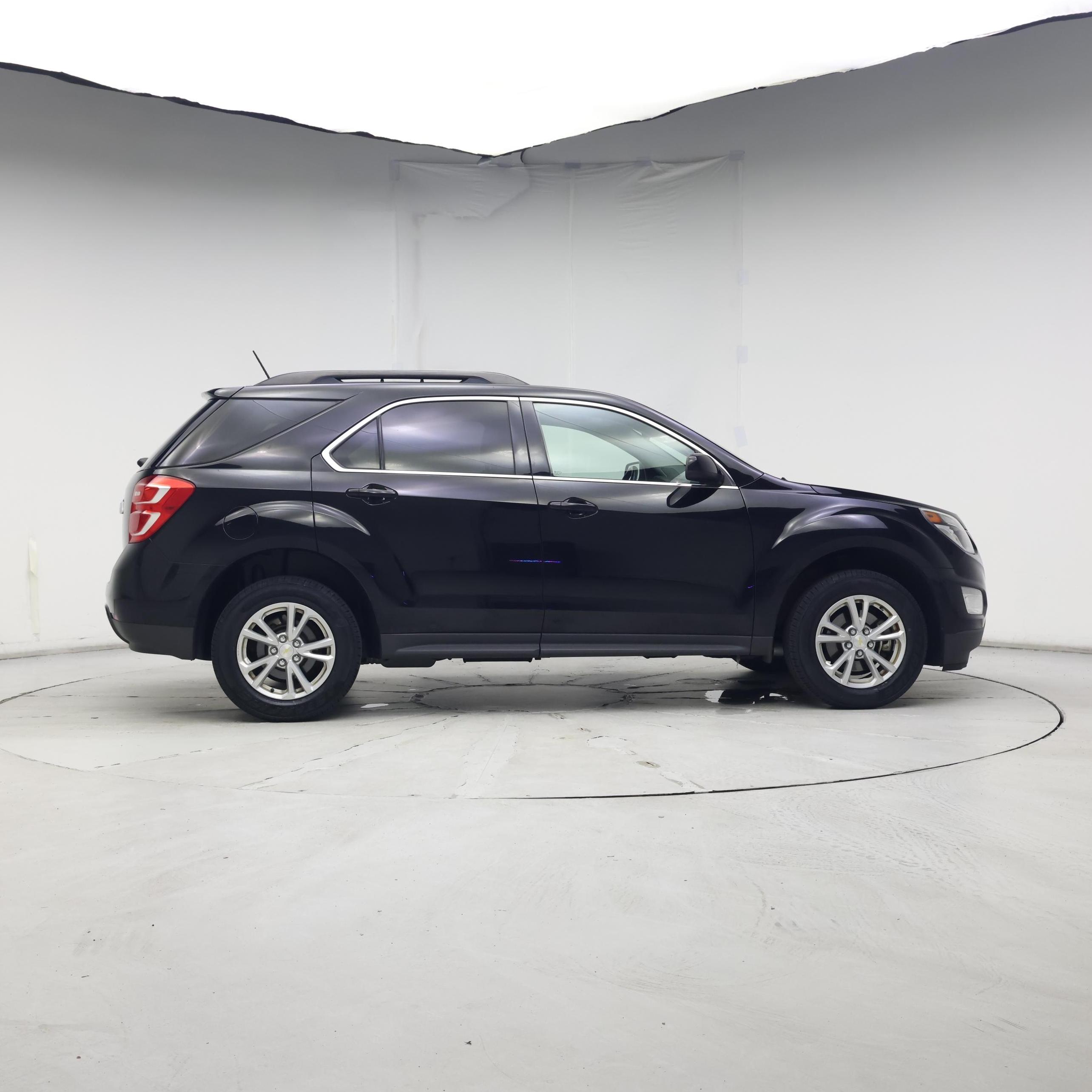 Thumbnail: 2017 Chevrolet Equinox - 7