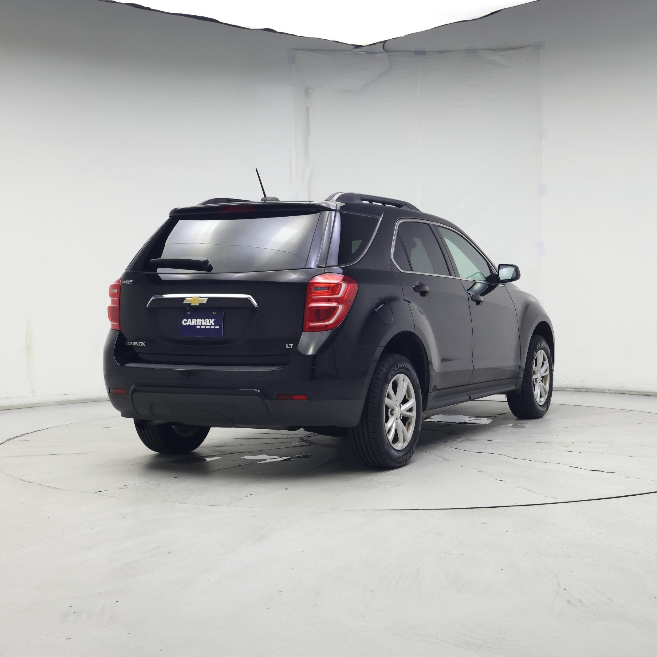 Thumbnail: 2017 Chevrolet Equinox - 8
