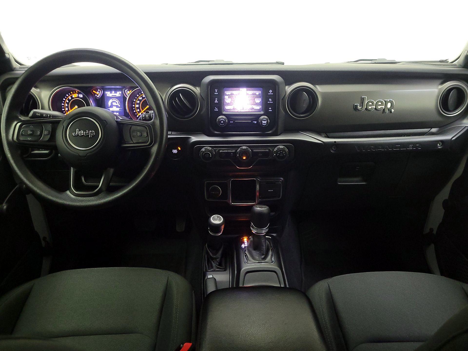 Thumbnail: 2021 Jeep Wrangler - 9