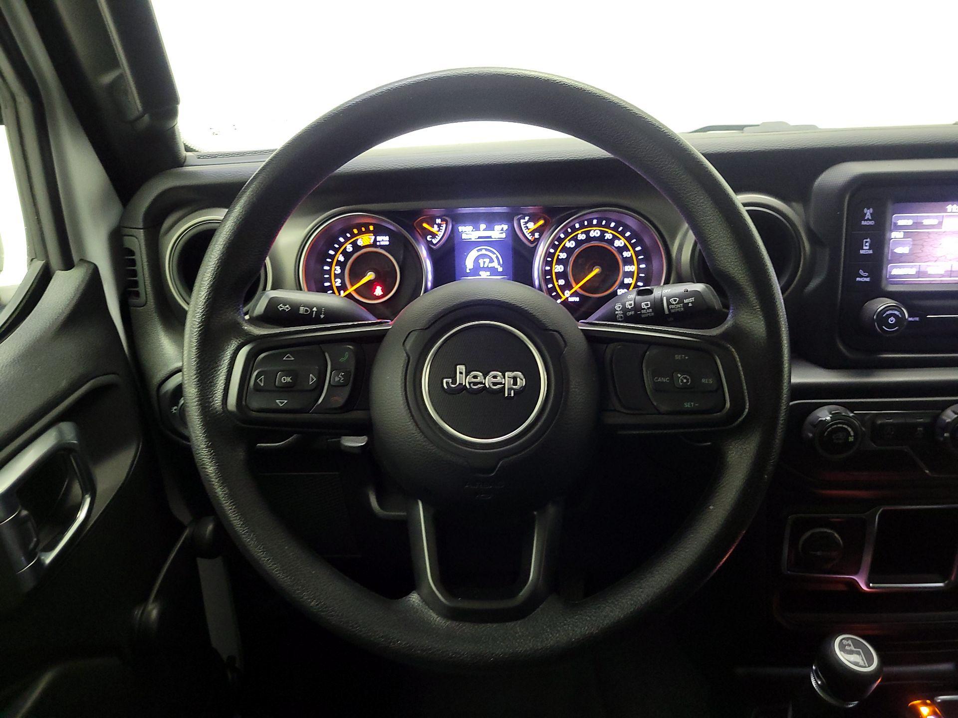 Thumbnail: 2021 Jeep Wrangler - 10