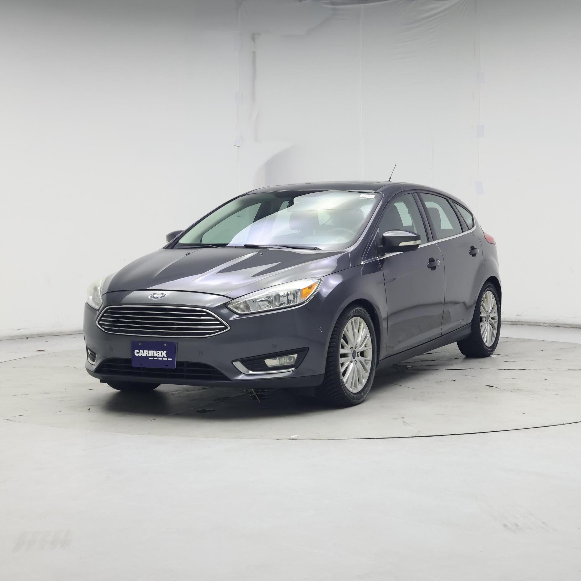 Thumbnail: 2015 Ford Focus - 4