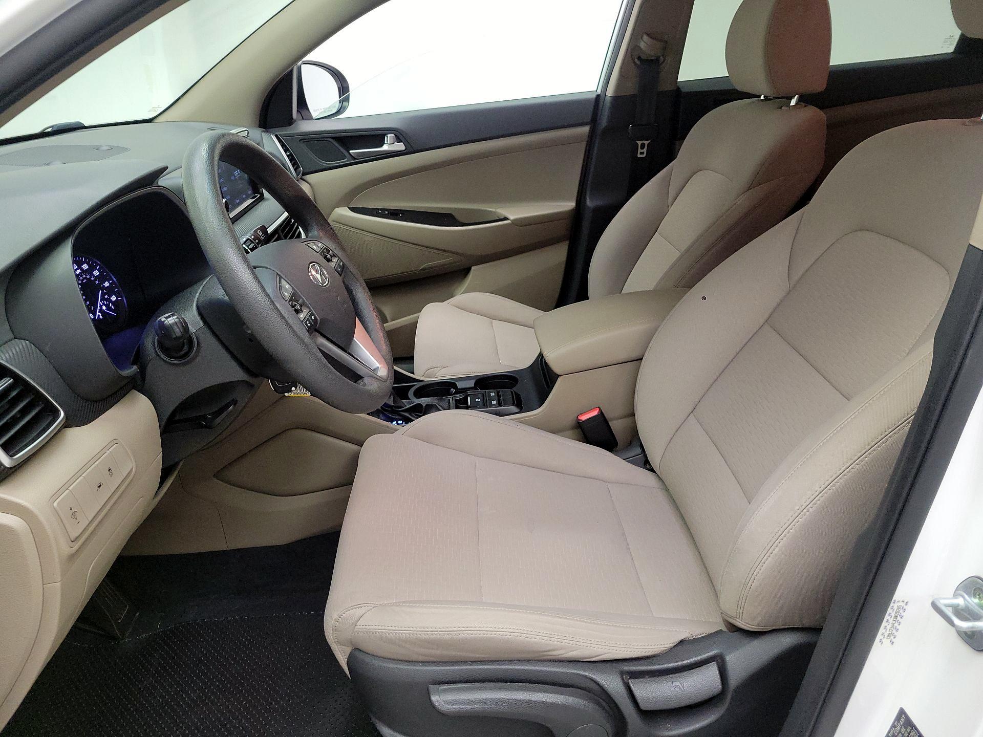 Thumbnail: 2019 Hyundai Tucson - 11