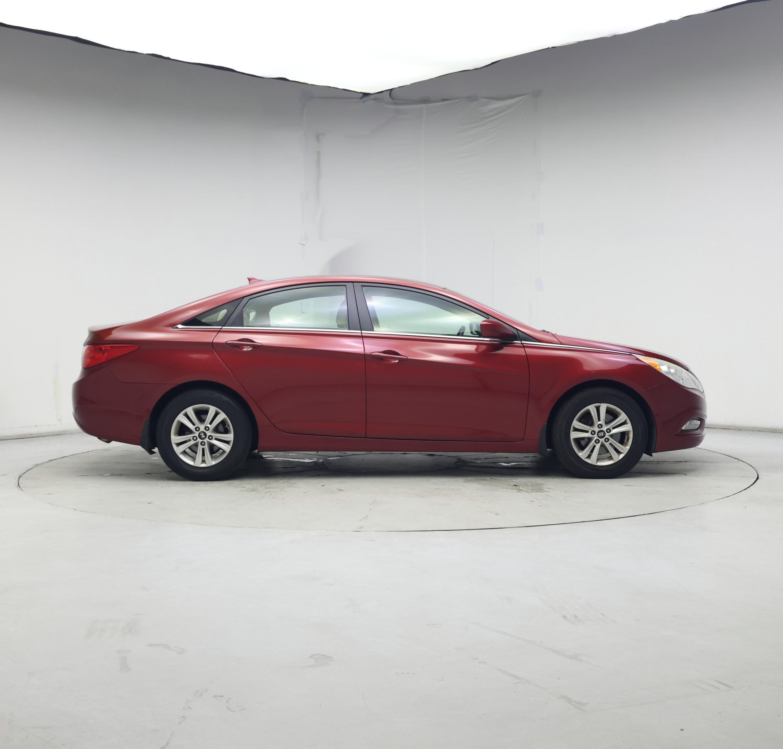 Thumbnail: 2013 Hyundai Sonata - 7