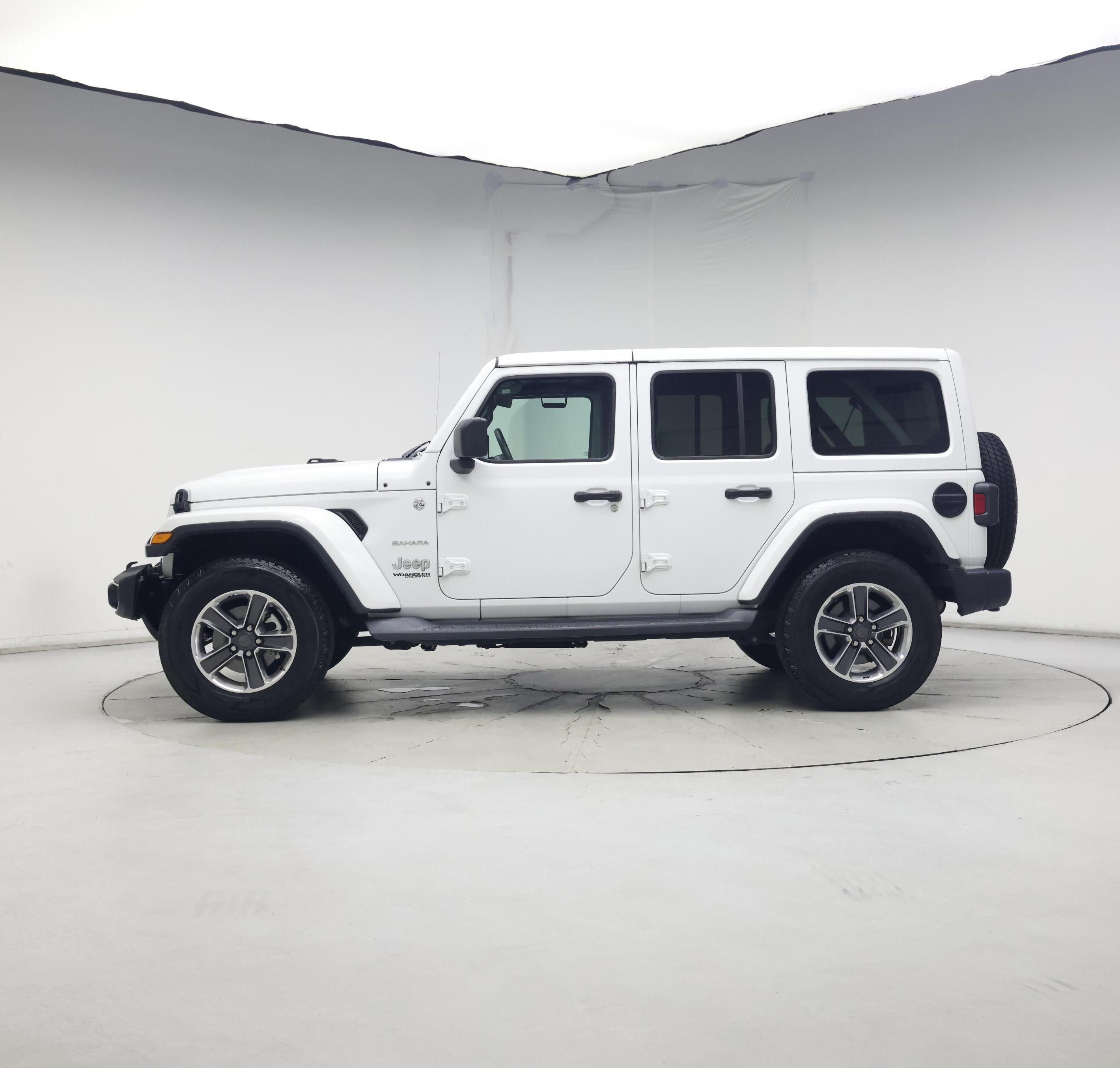 Thumbnail: 2018 Jeep Wrangler - 3