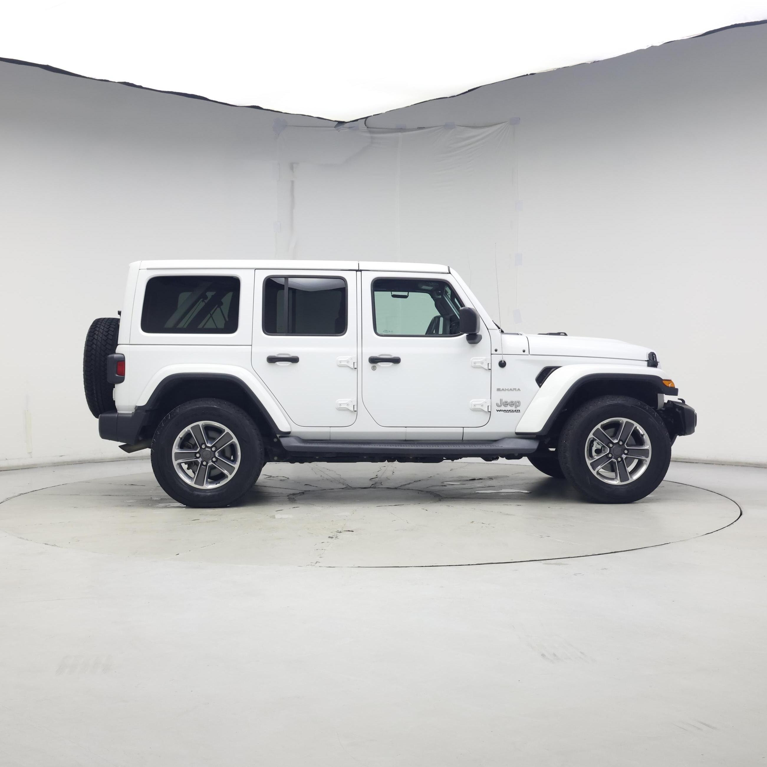 Thumbnail: 2018 Jeep Wrangler - 7