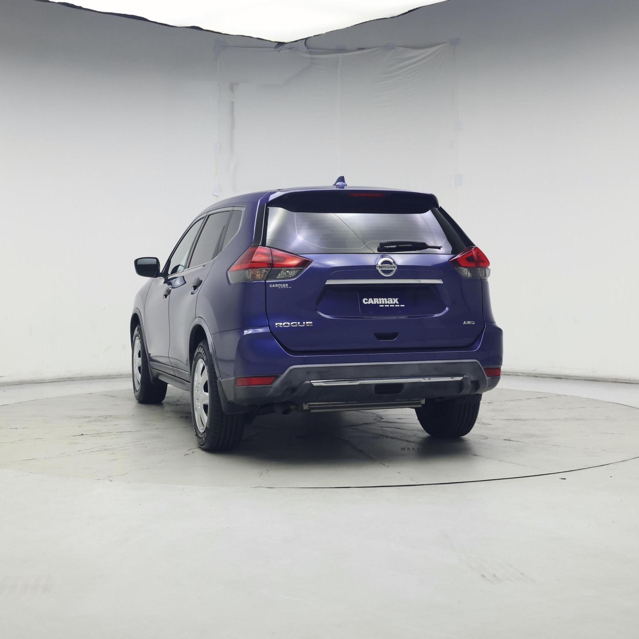 Thumbnail: 2017 Nissan Rogue - 6