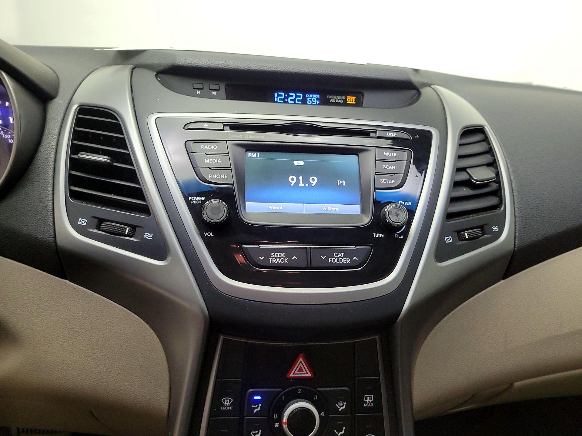 Thumbnail: 2015 Hyundai Elantra - 14
