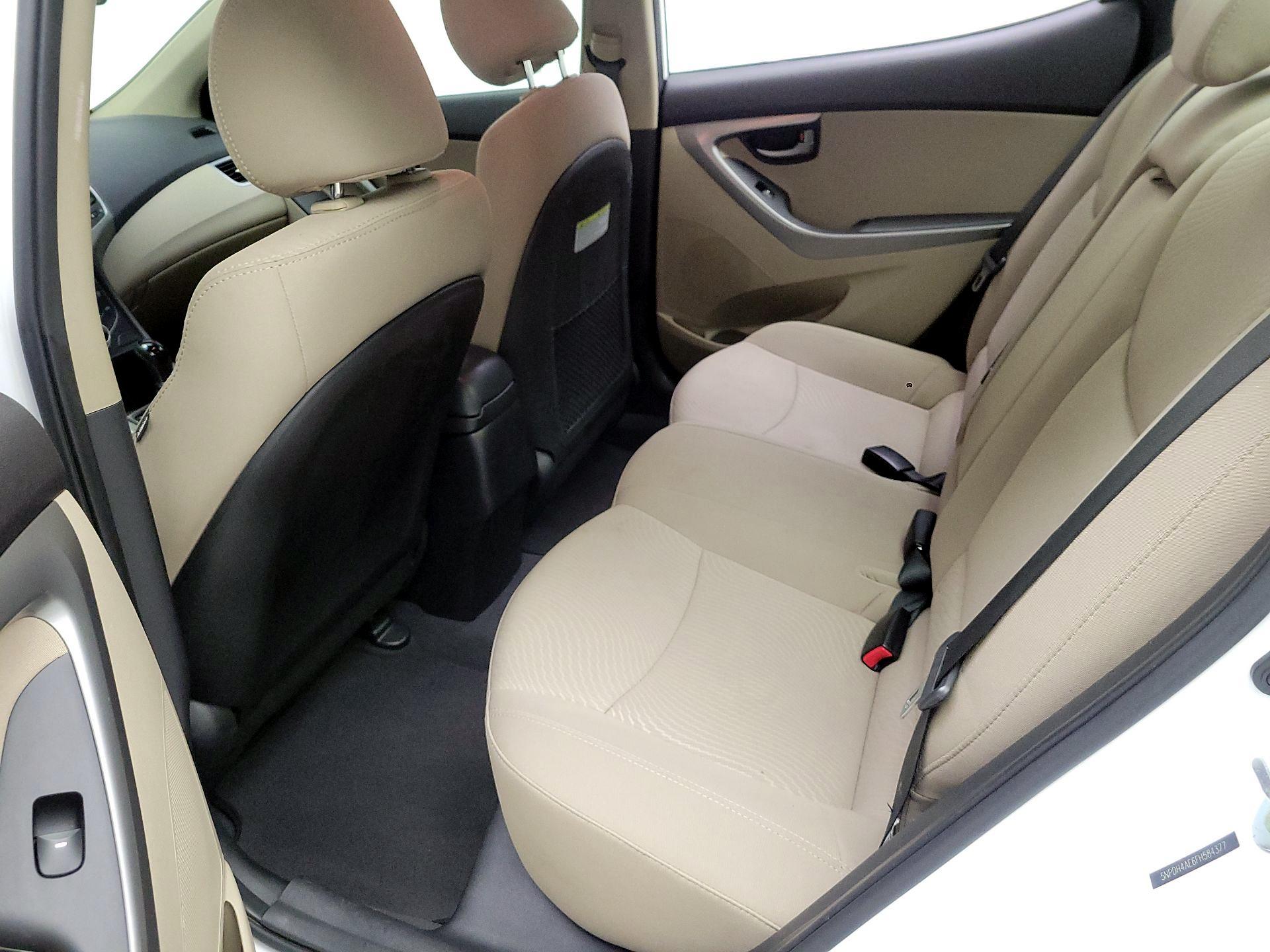 Thumbnail: 2015 Hyundai Elantra - 18