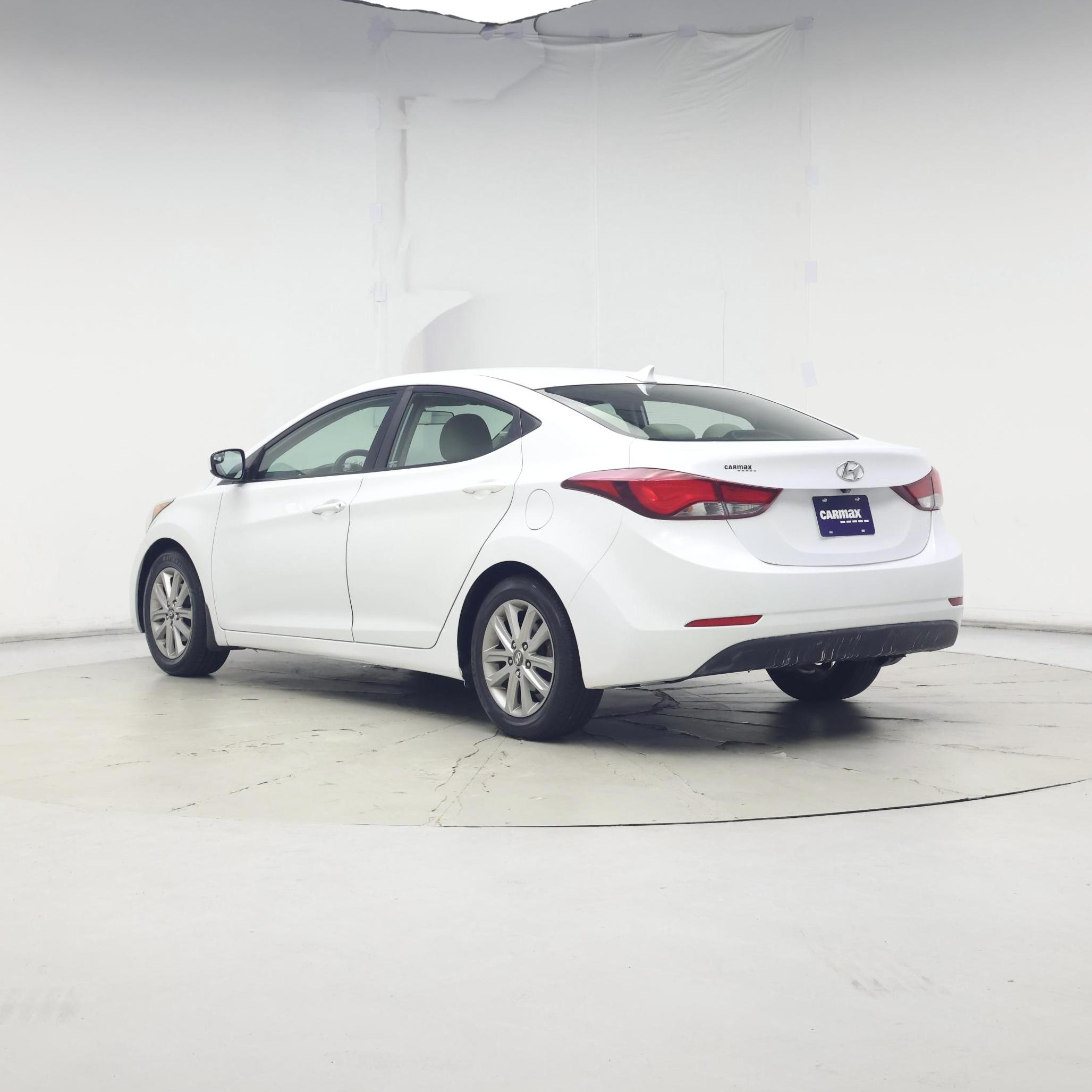 Thumbnail: 2015 Hyundai Elantra - 2