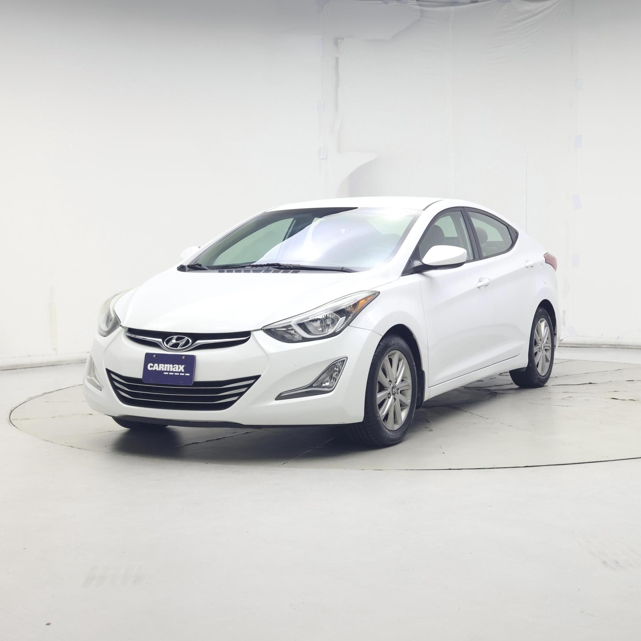 Thumbnail: 2015 Hyundai Elantra - 4