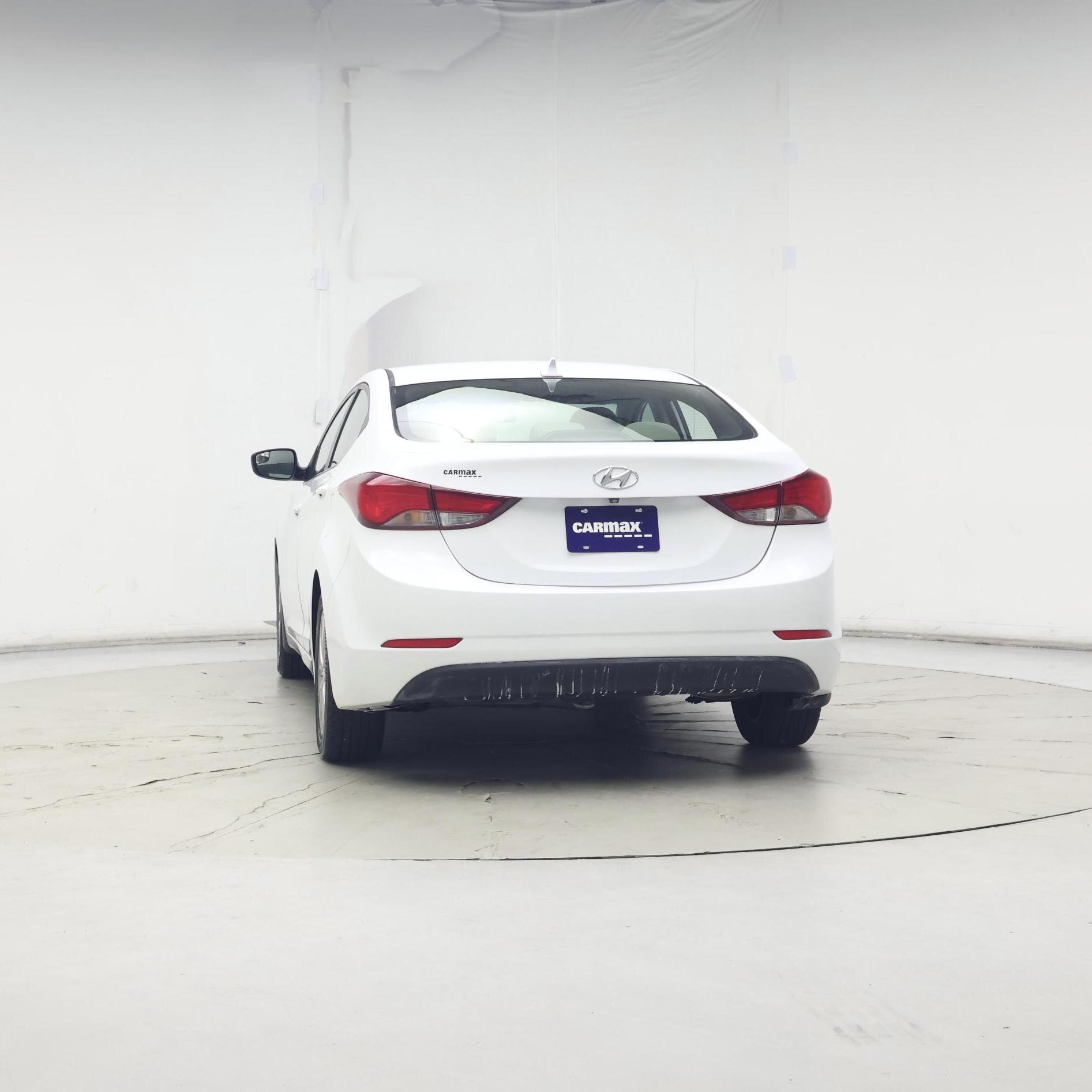 Thumbnail: 2015 Hyundai Elantra - 6