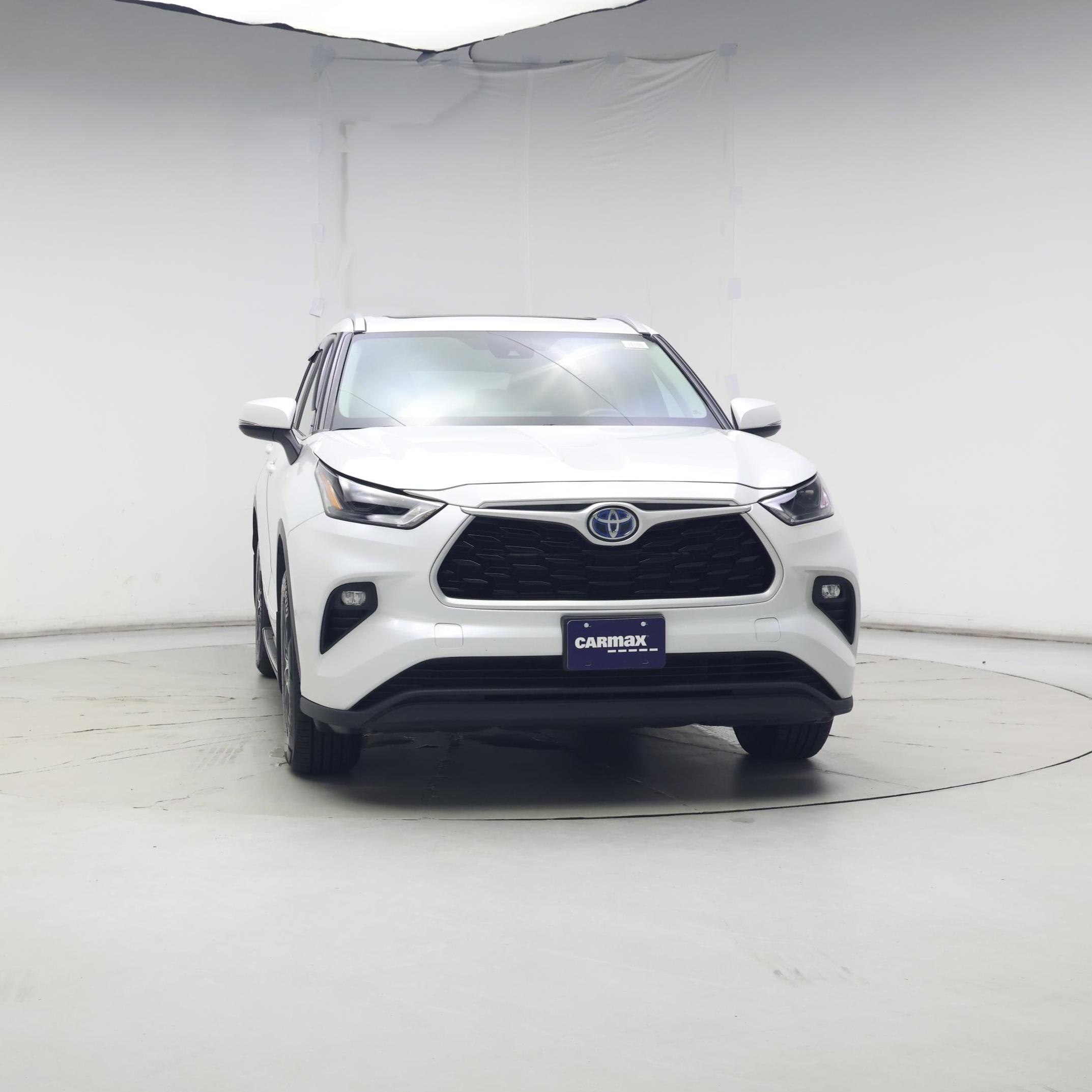 Thumbnail: 2023 Toyota Highlander - 5