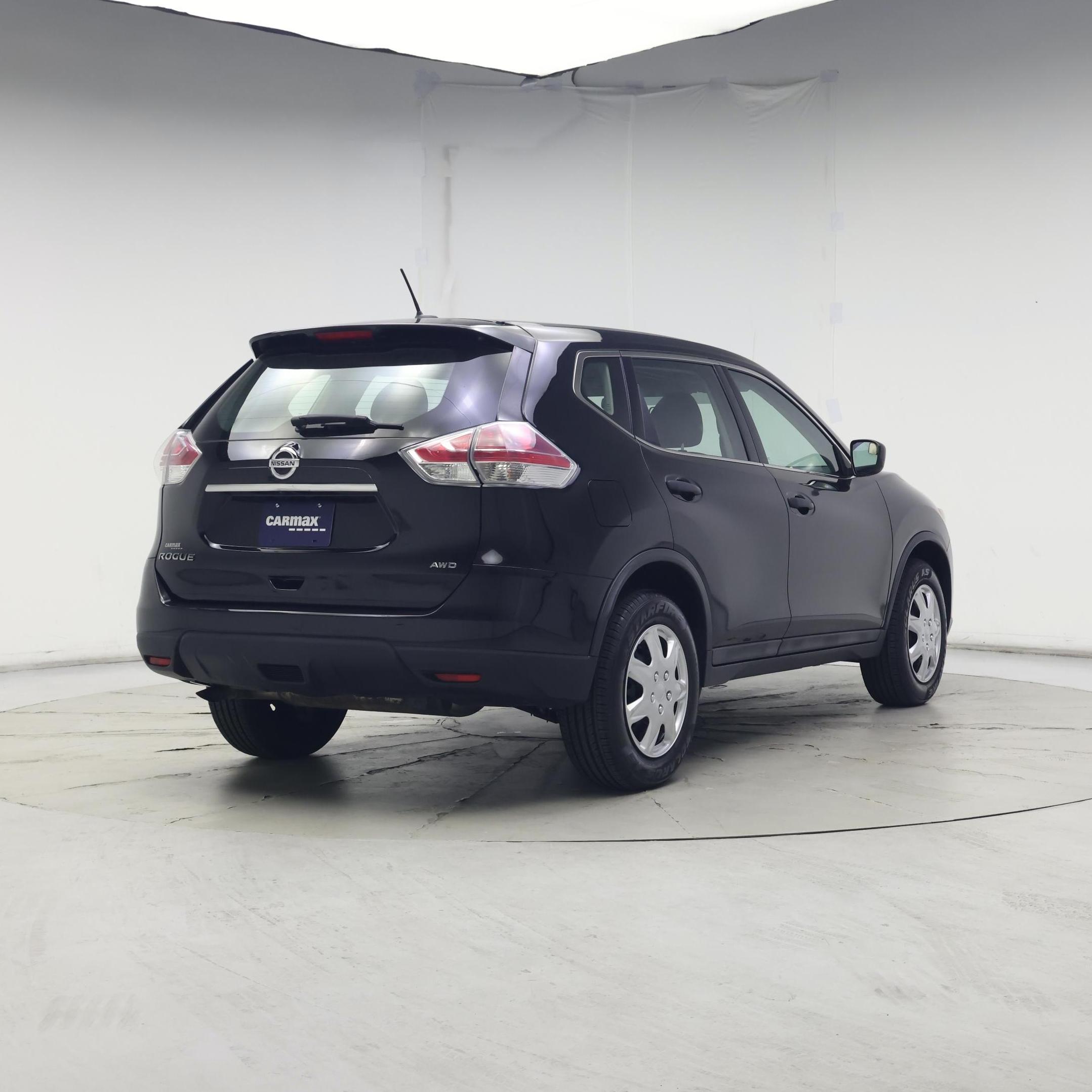 Thumbnail: 2016 Nissan Rogue - 8