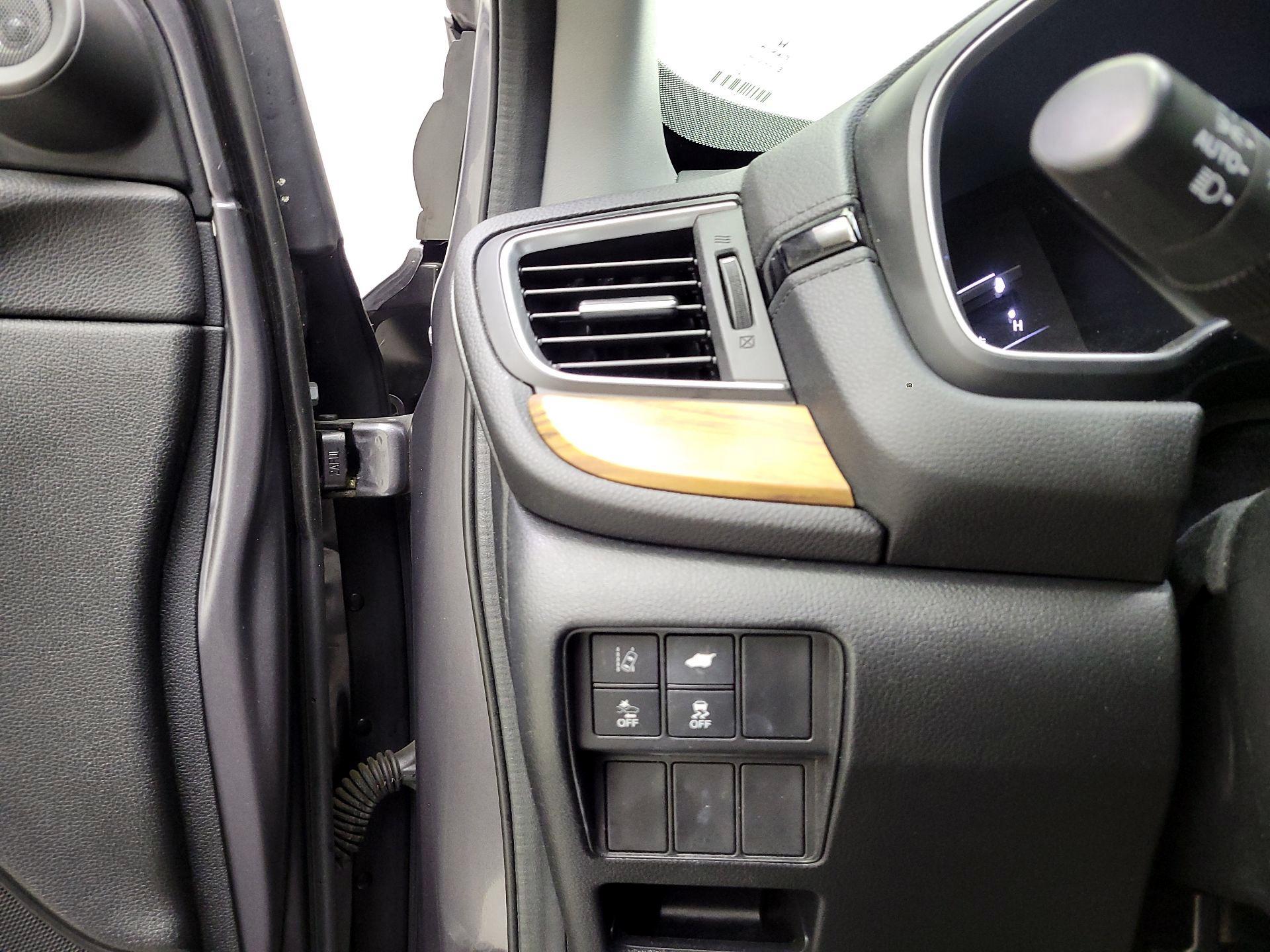 Thumbnail: 2017 Honda CR-V - 13