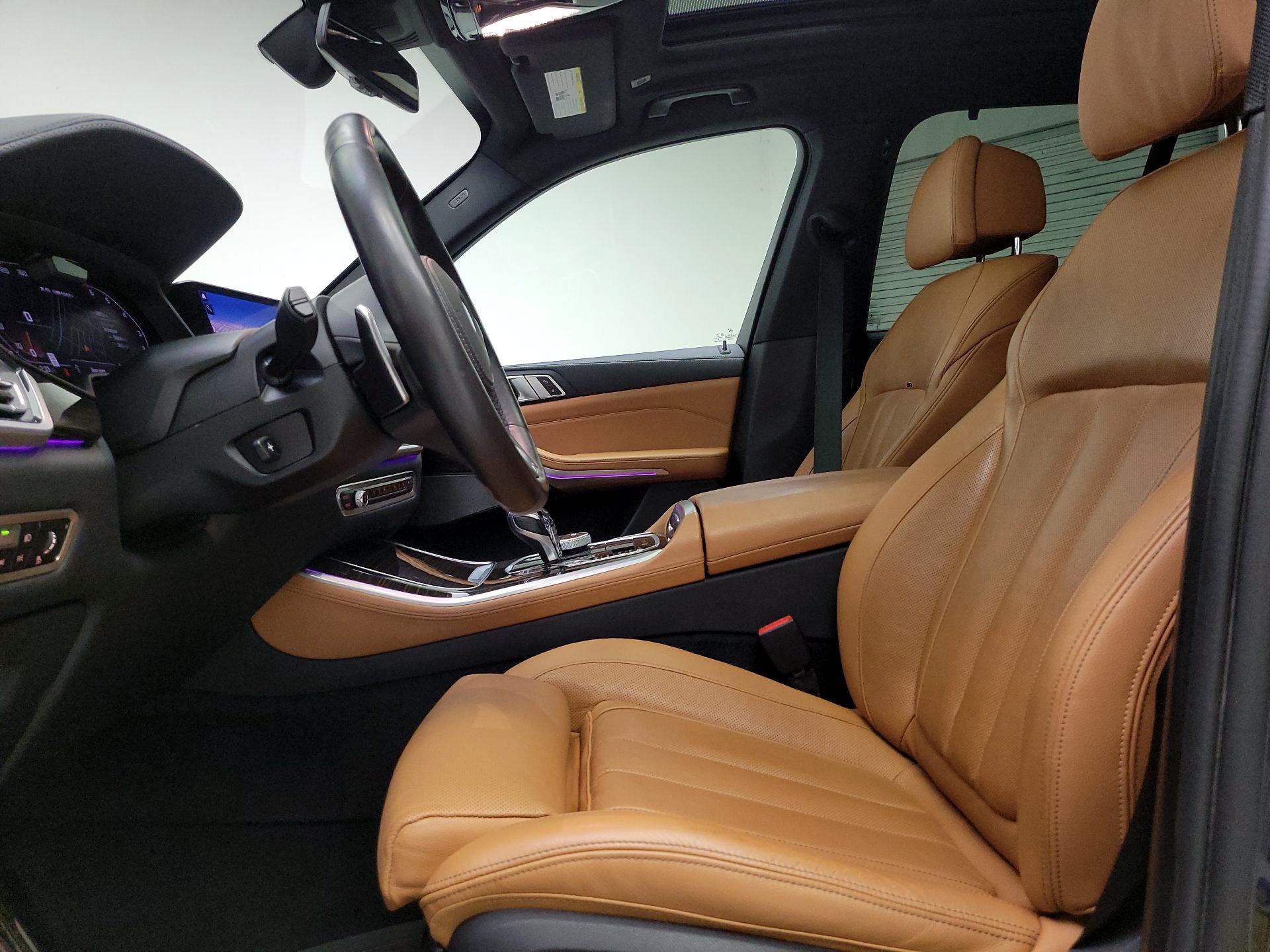 Thumbnail: 2021 BMW X5 - 11