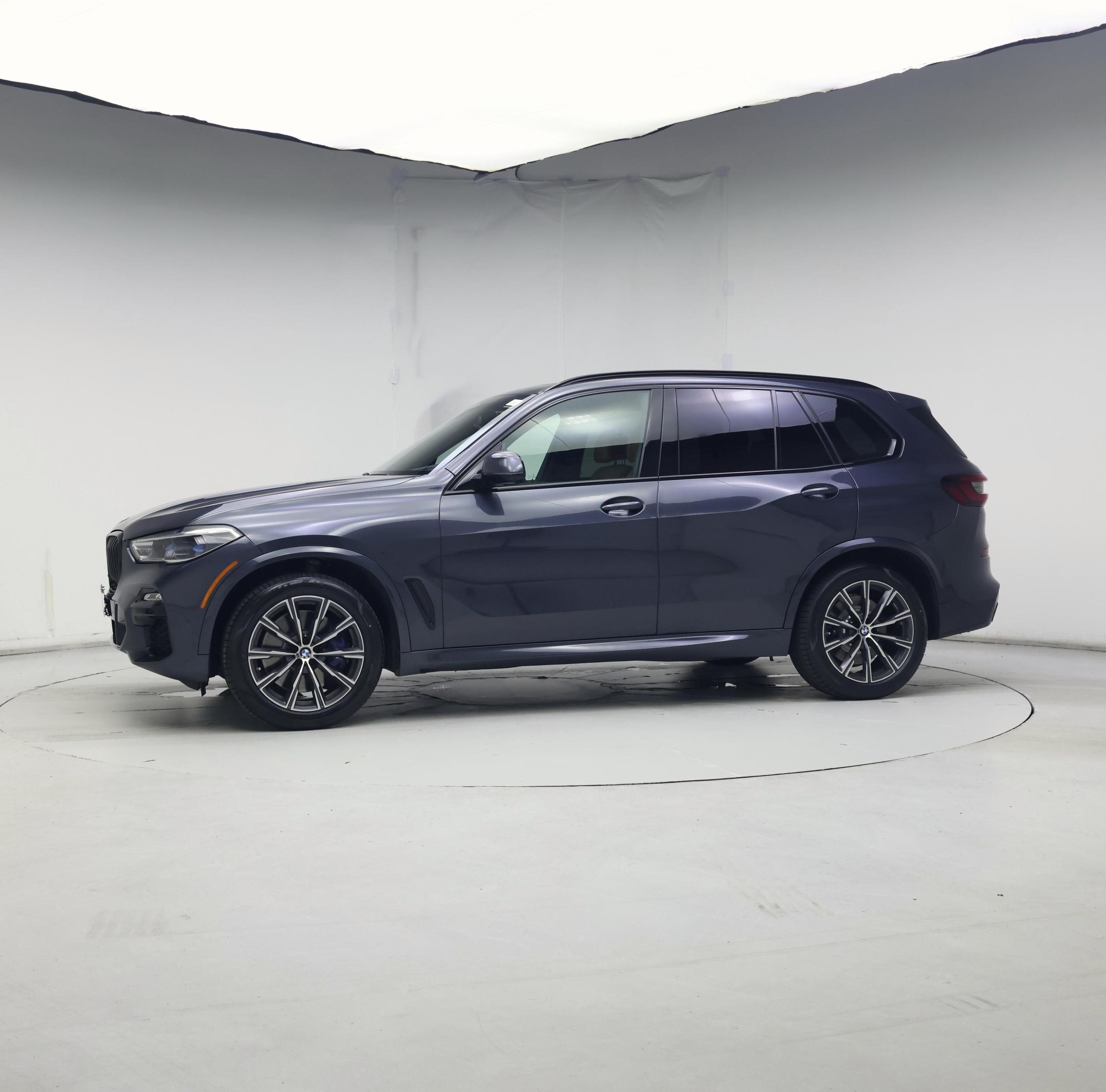 Thumbnail: 2021 BMW X5 - 3