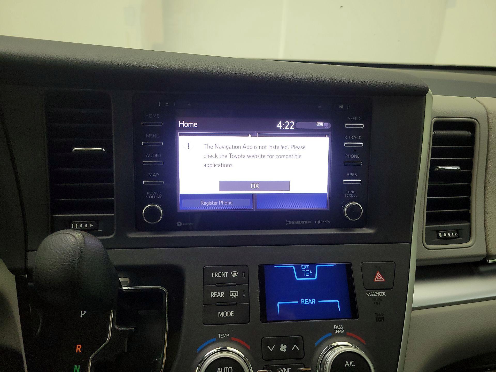 Thumbnail: 2020 Toyota Sienna - 14