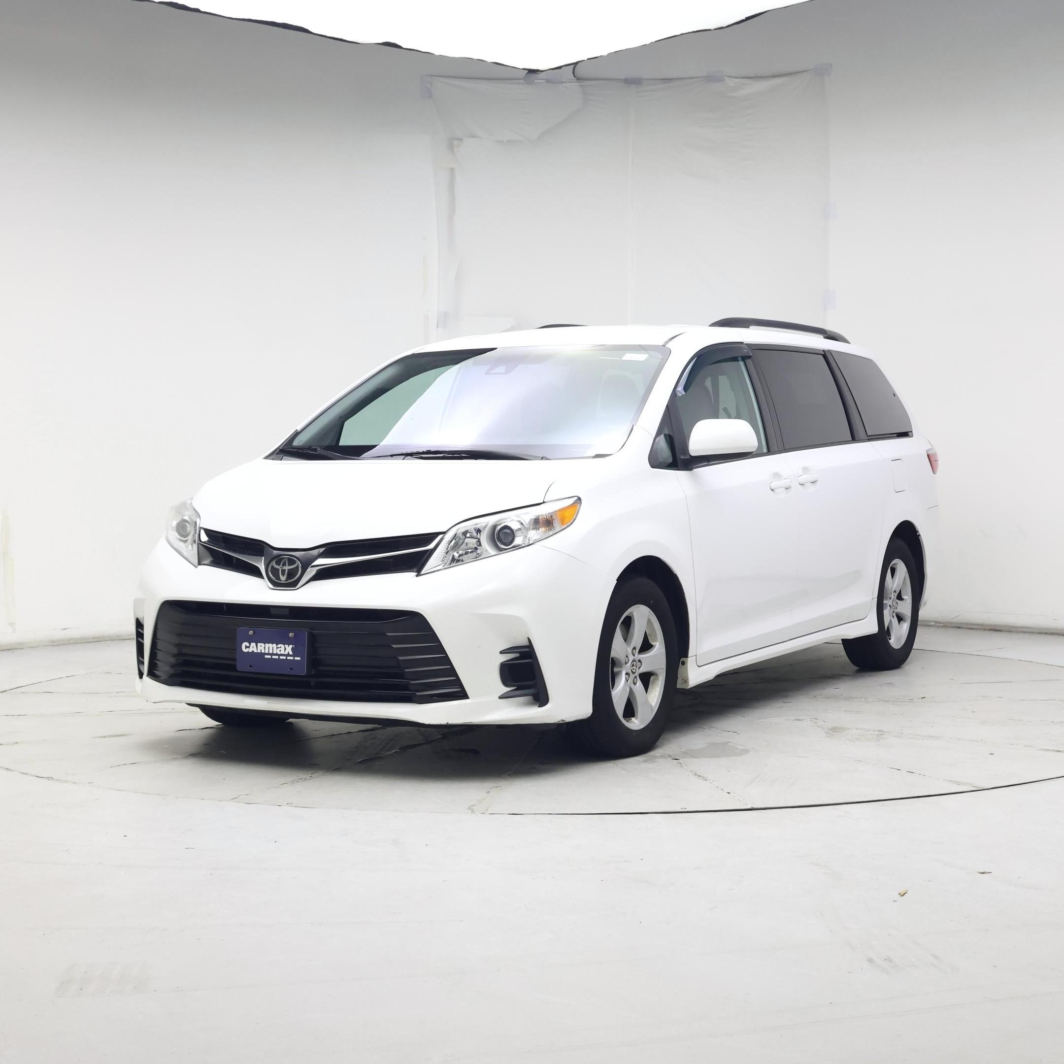 Thumbnail: 2020 Toyota Sienna - 4