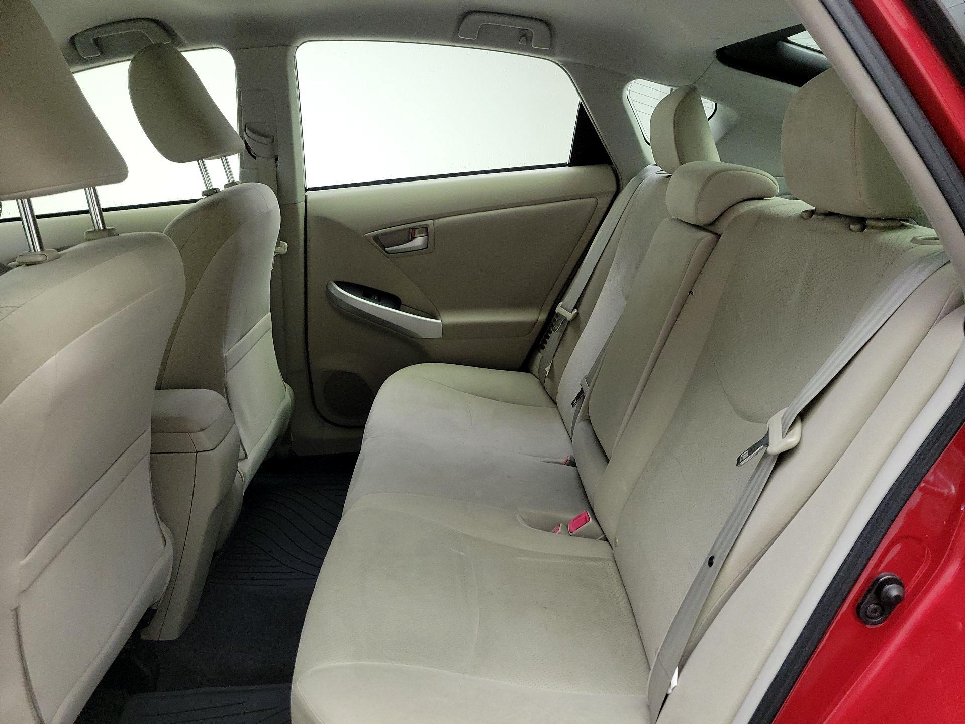 Thumbnail: 2013 Toyota Prius - 20