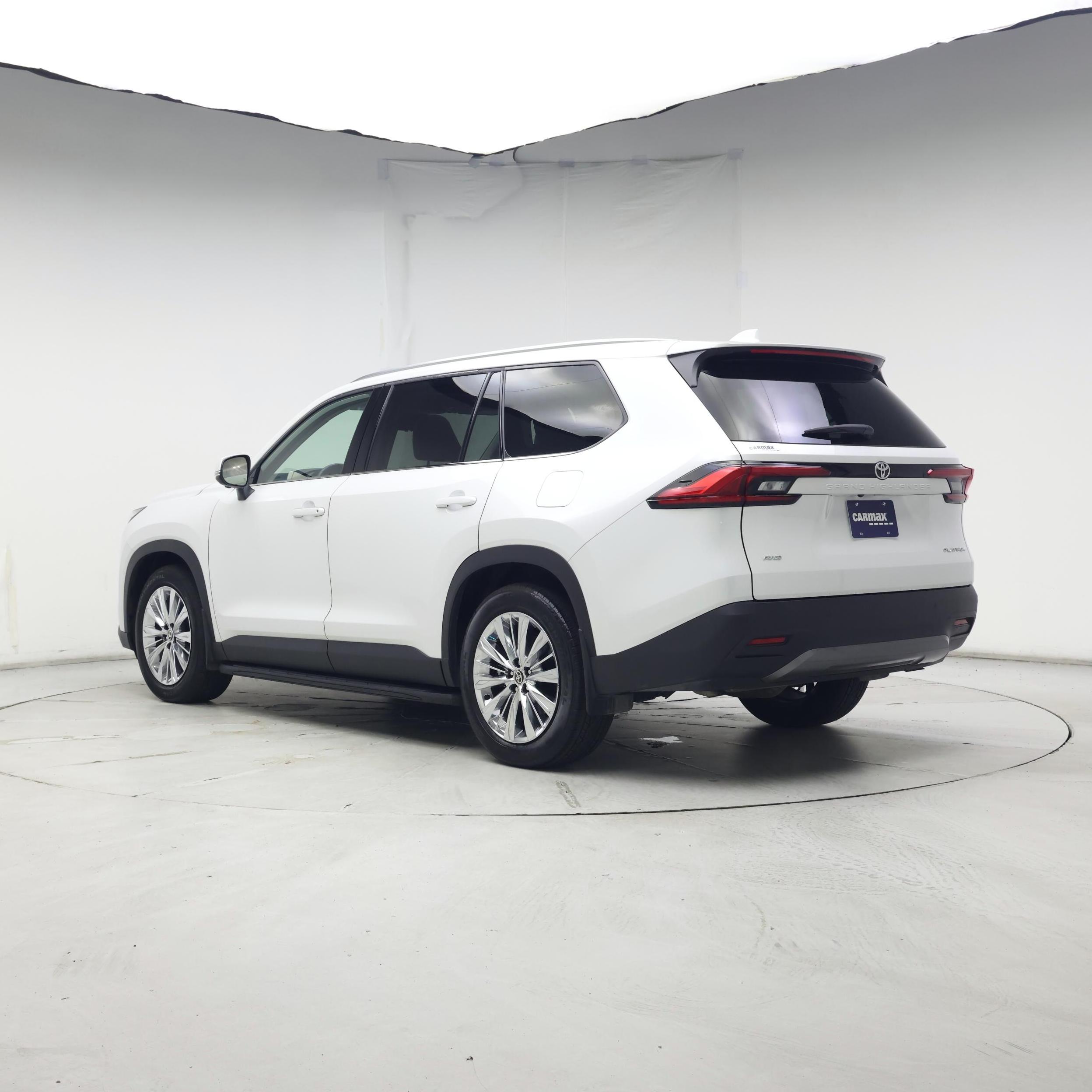 Thumbnail: 2024 Toyota Grand Highlander - 2