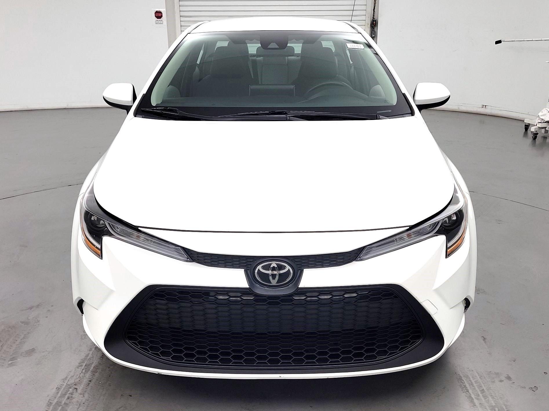 Thumbnail: 2021 Toyota Corolla - 2