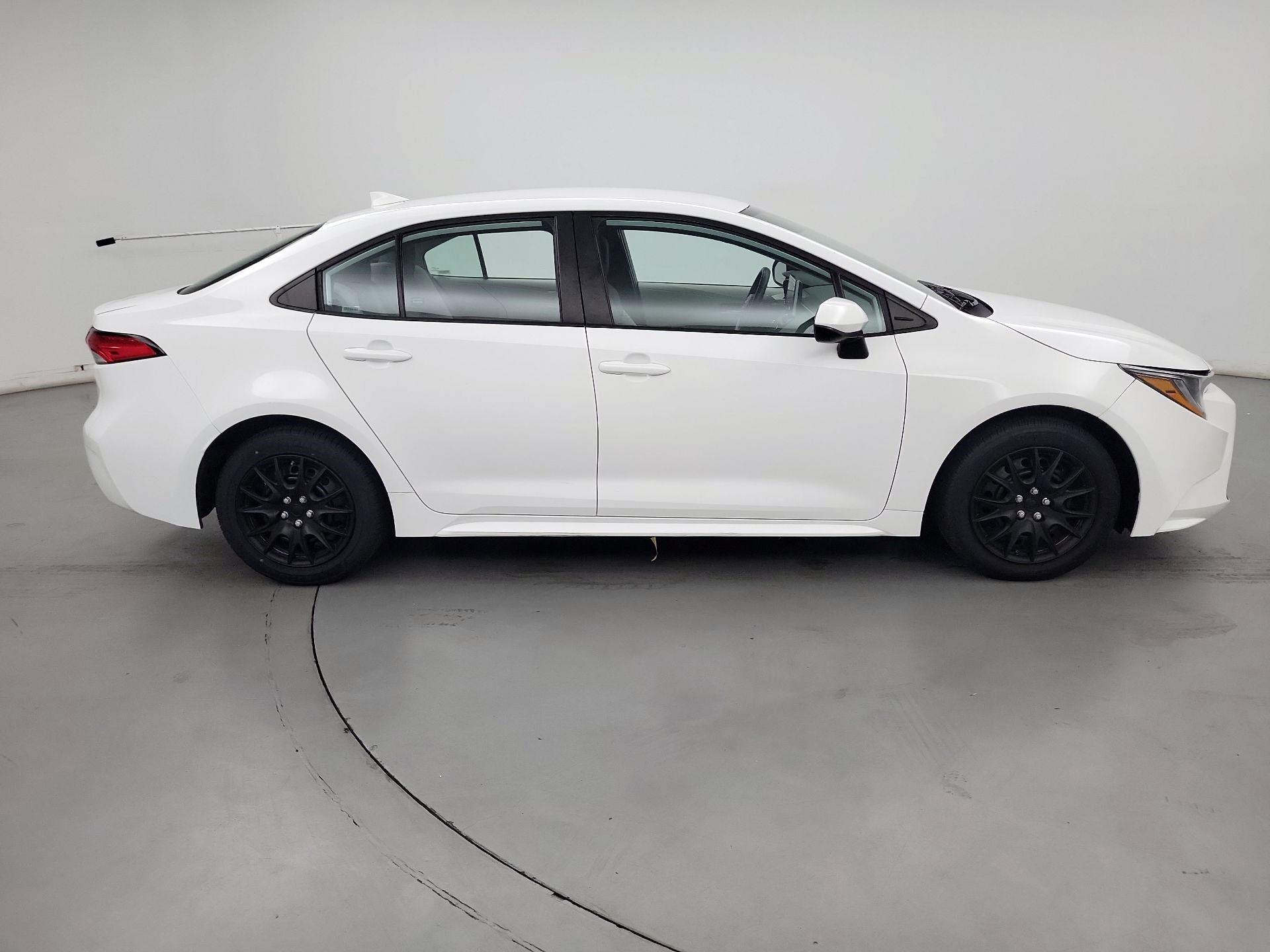 Thumbnail: 2021 Toyota Corolla - 4