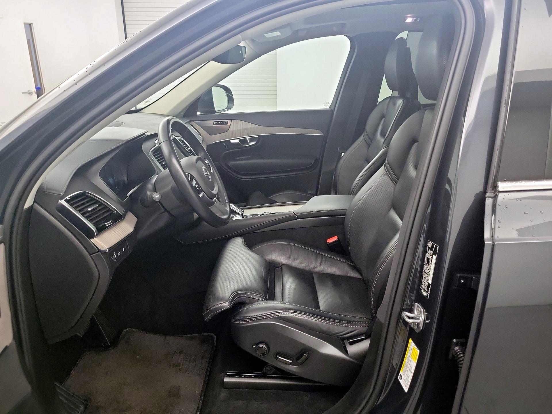 Thumbnail: 2021 Volvo XC90 - 9