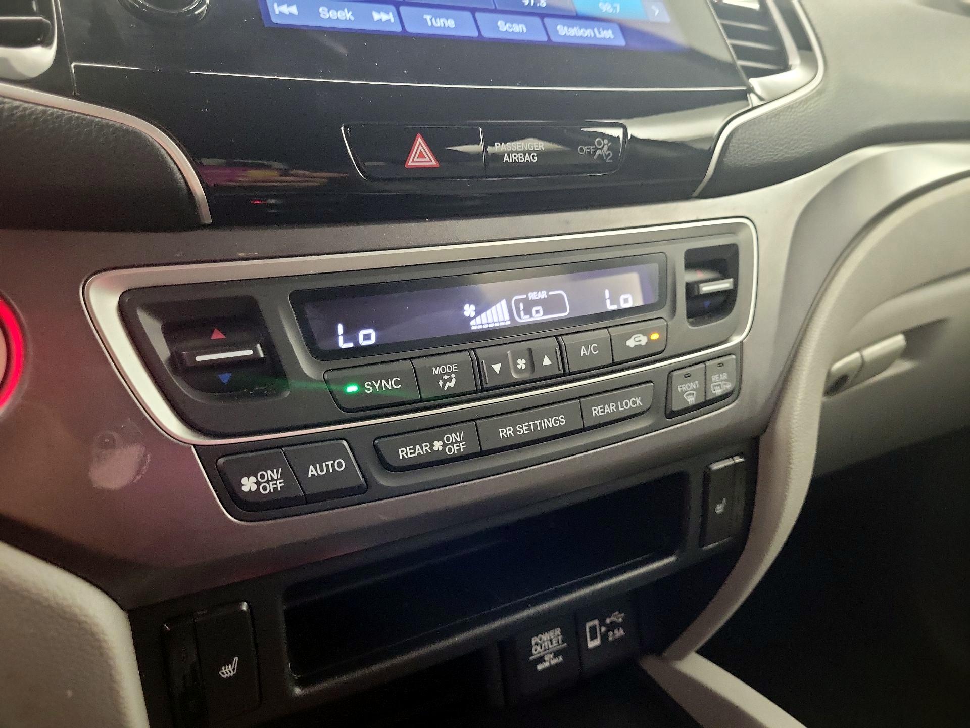 Thumbnail: 2021 Honda Pilot - 16
